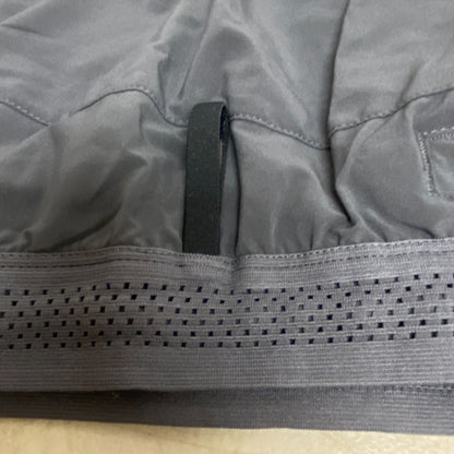 VRST Men's 5â Enthusiast Relaxed Trendy Run Short Graphic Charcoal MAX100420