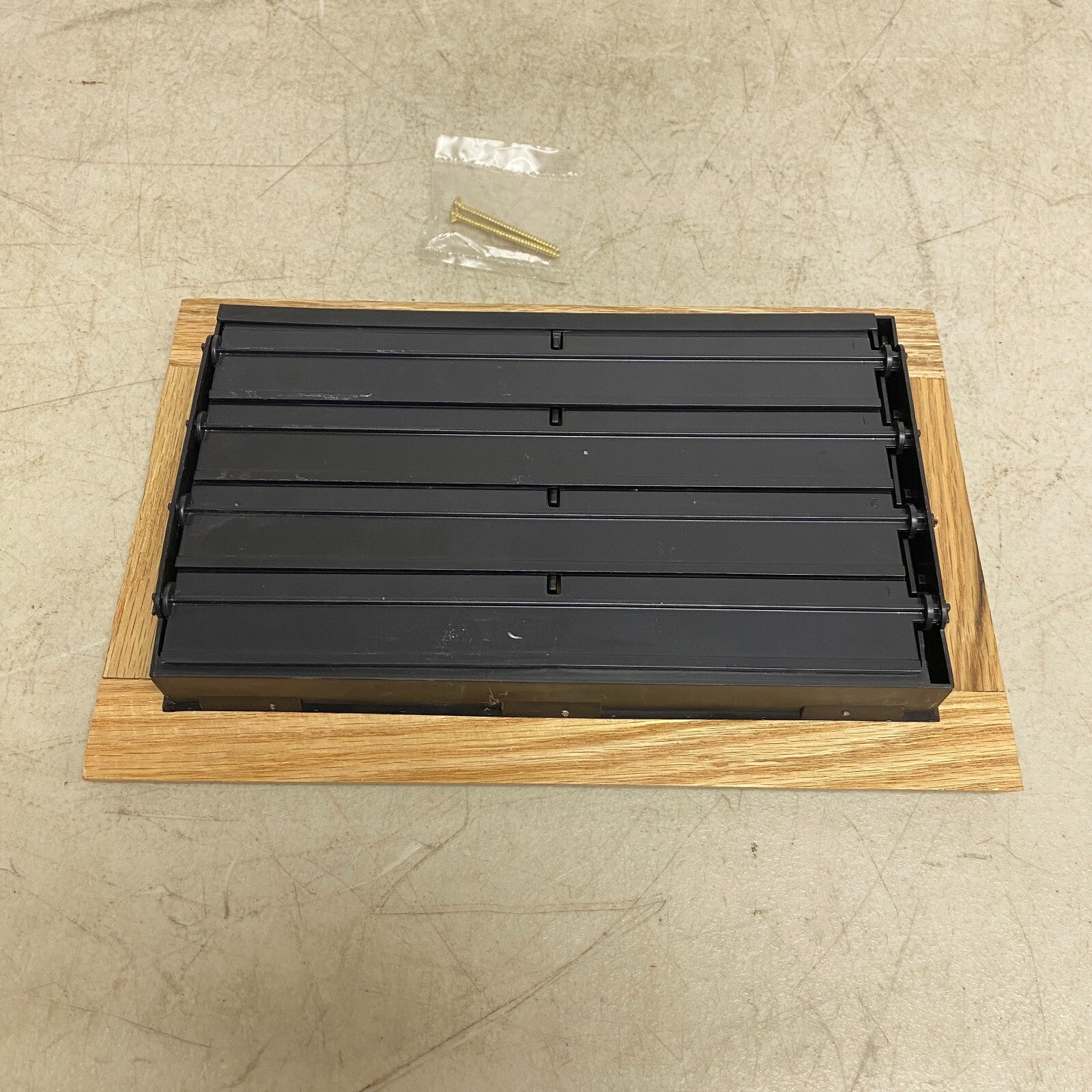 allen + roth 10-in x 6-in 2-way Oak Light Oak Sidewall/Ceiling Register 73005