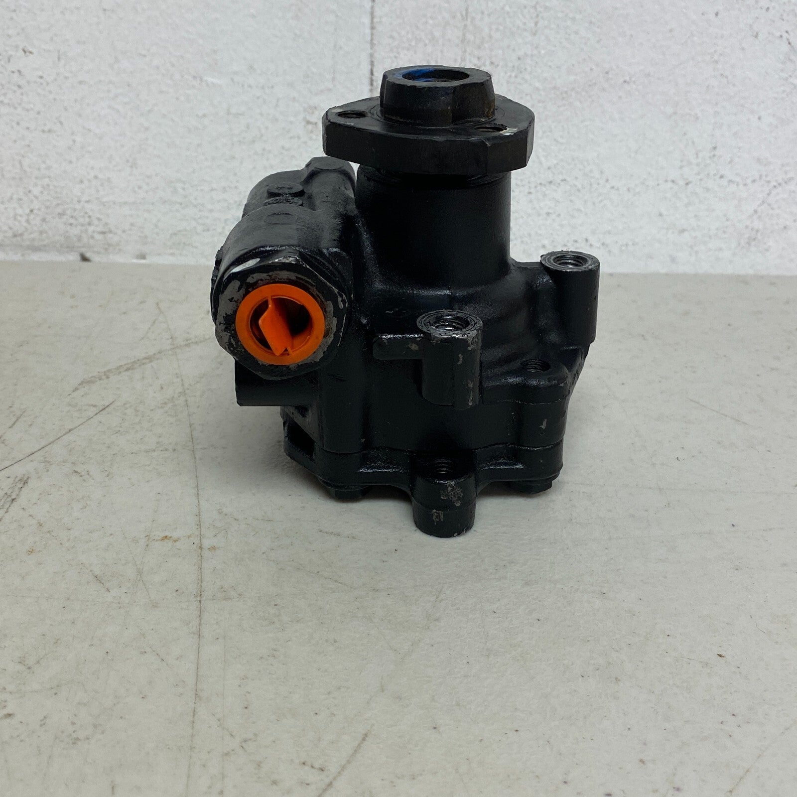 MasterPro Power Steering Pump Vision OE 990-1302 Reman