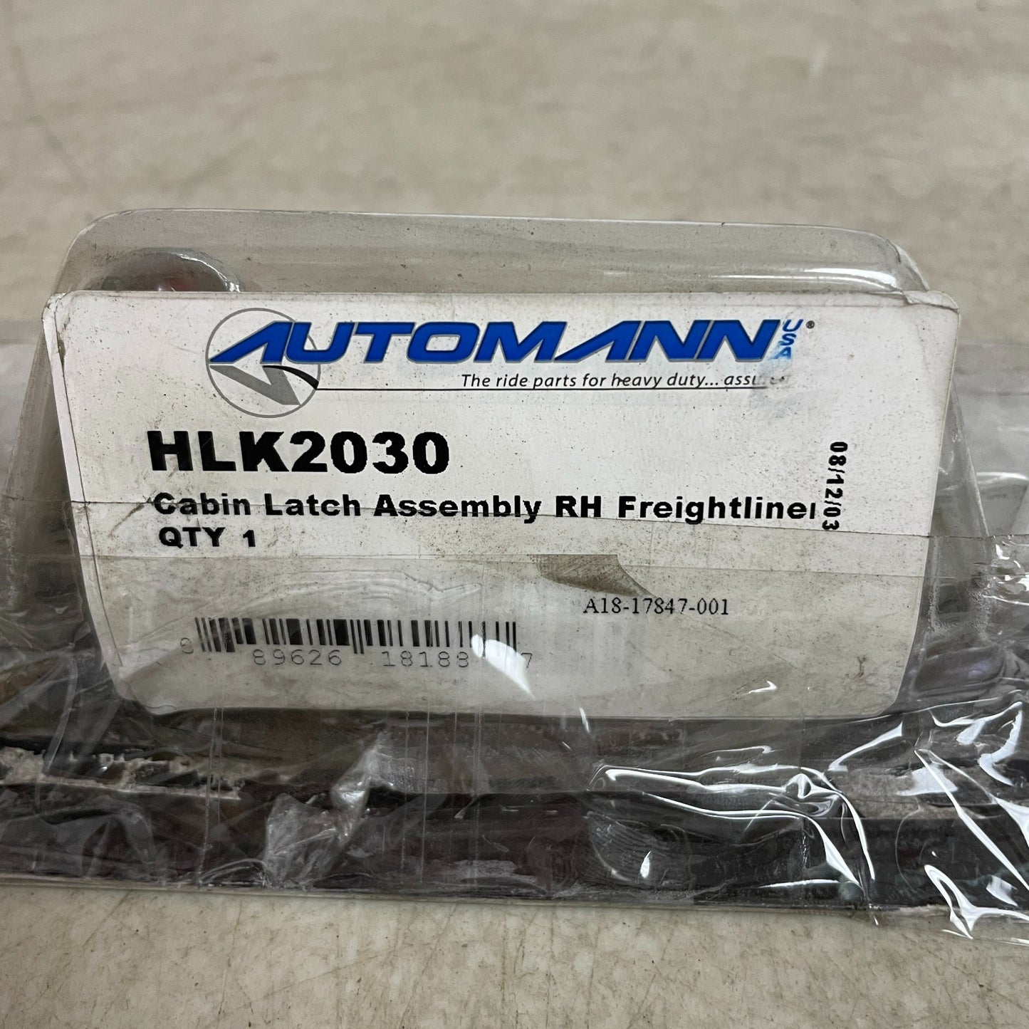 Automann HLK2030 Right Side Heavy-Duty Cabin Latch Assembly Freightliner Trucks
