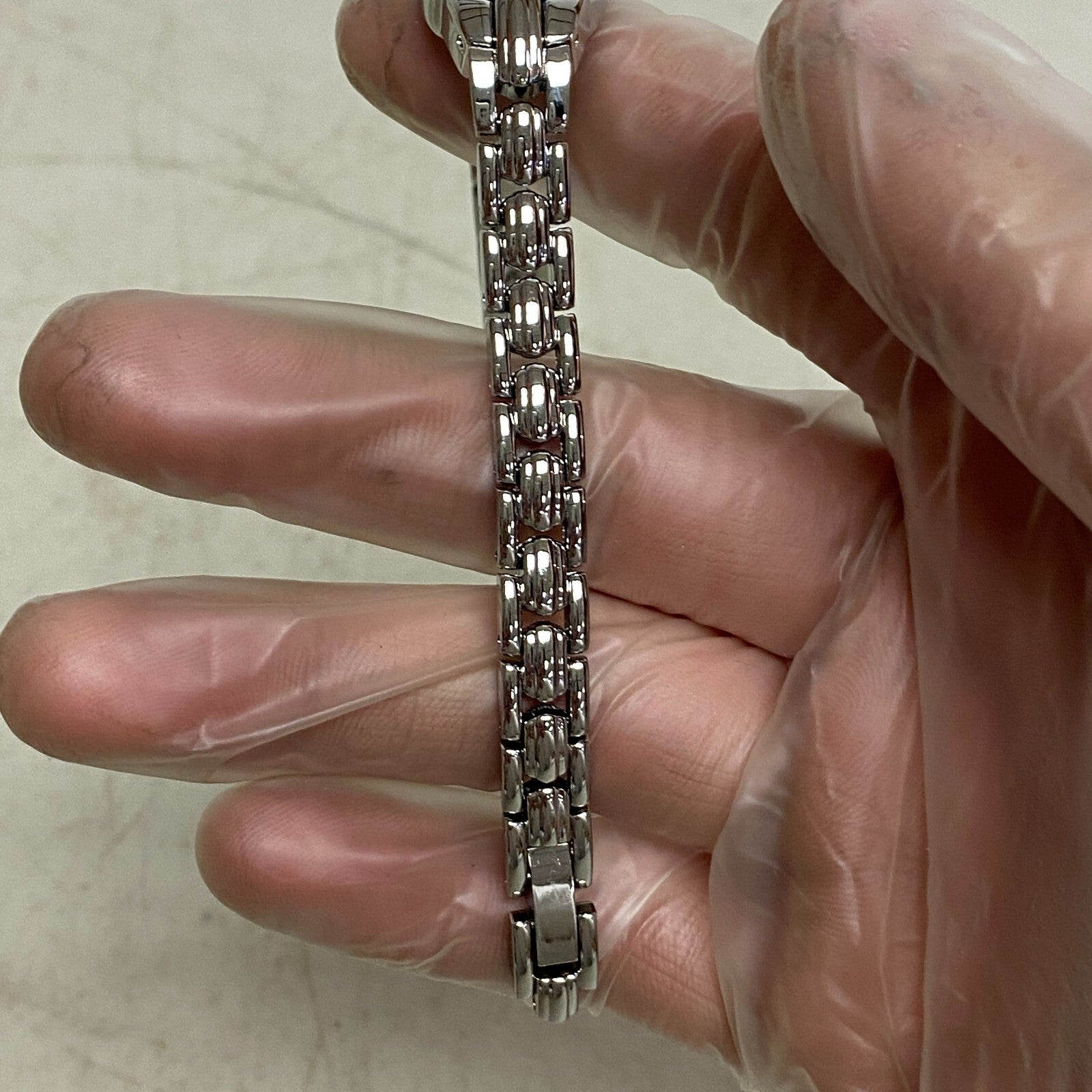 ARMITRON 75/3313SV Blue Dial Quartz Analog Women's Watch Sz. 7 1/4" New Battery