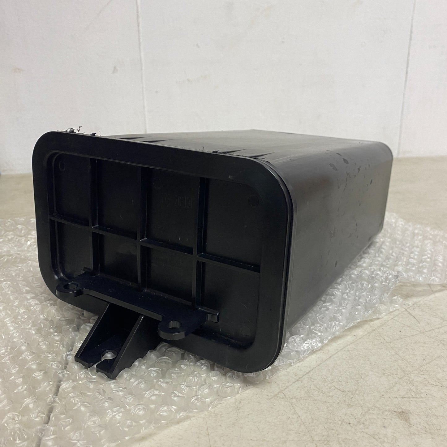 CARQUEST Premium Vapor Canister Charcoal Emission Canister Black CPN1316