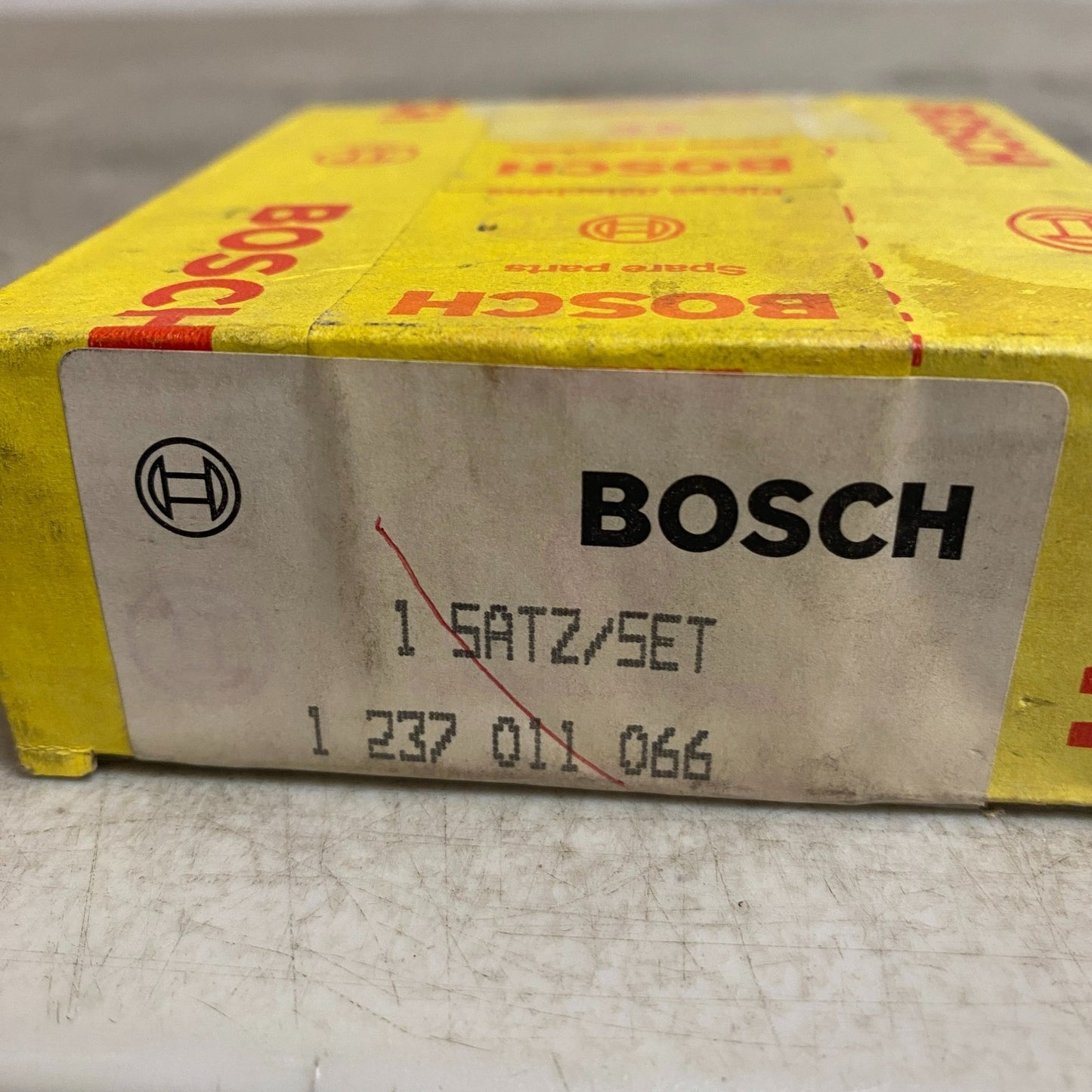 Bosch 1237011066 Ignition Points 1968-1979 Volkswagen Beetle