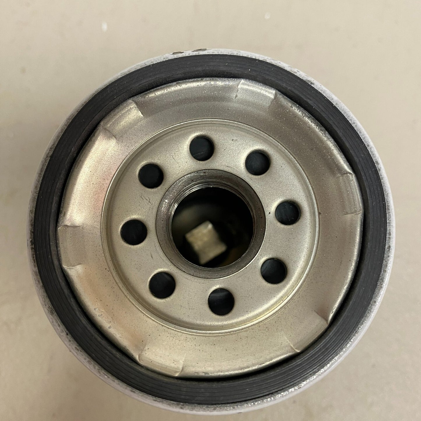 Group 7 V4484 Oil Filter