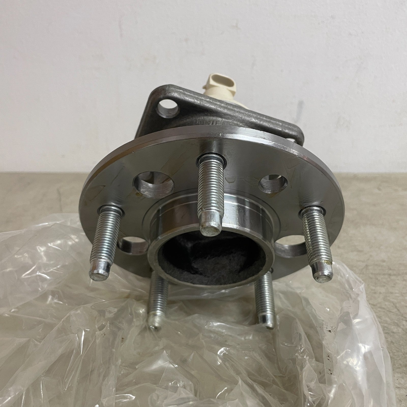 Carquest/DriveWorks NT512150 Rear Wheel Hub & Bearing Assembly Steel