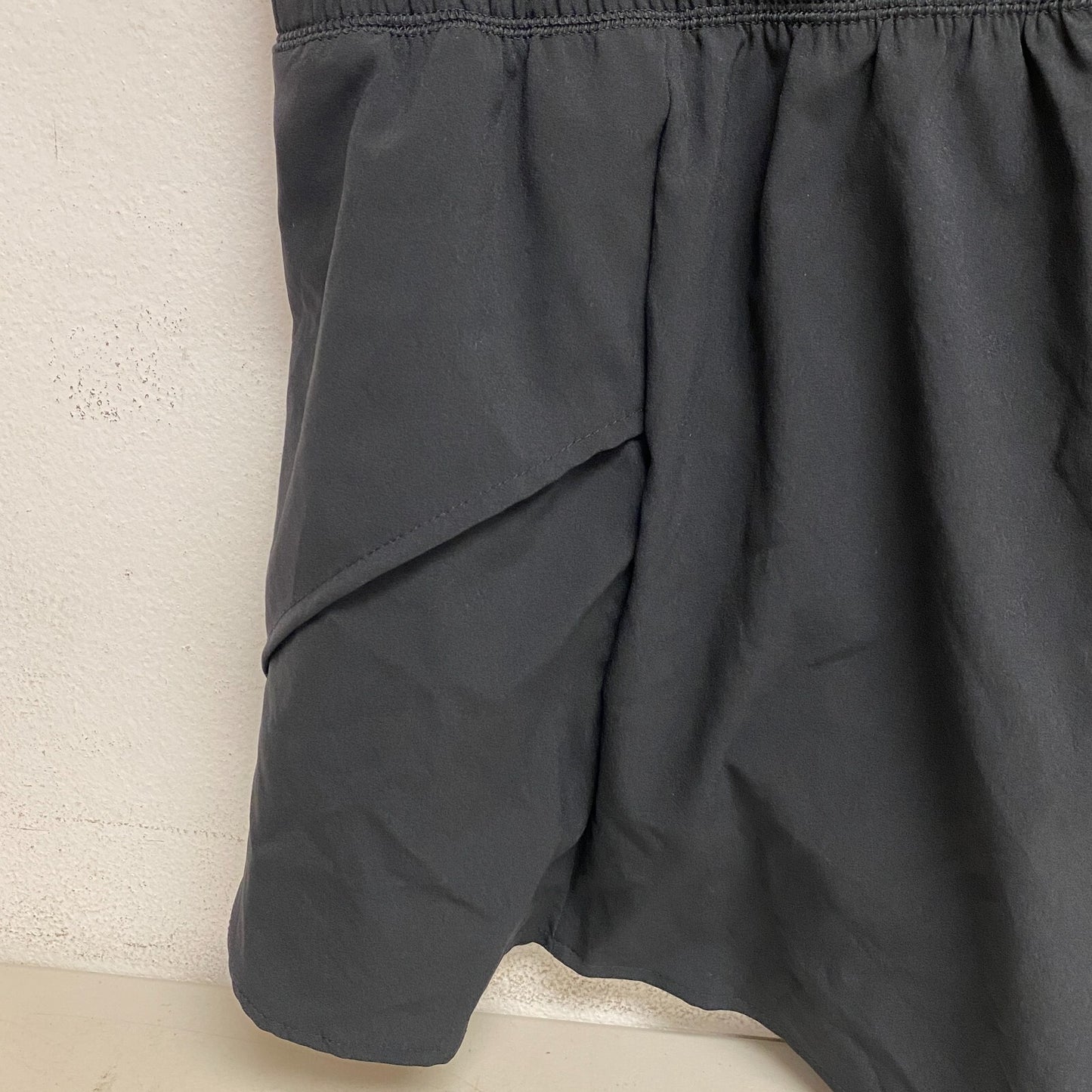 CALIA Performance Step Up Woven High Rise Petal Hem Short Pure Black WAX12259PRT