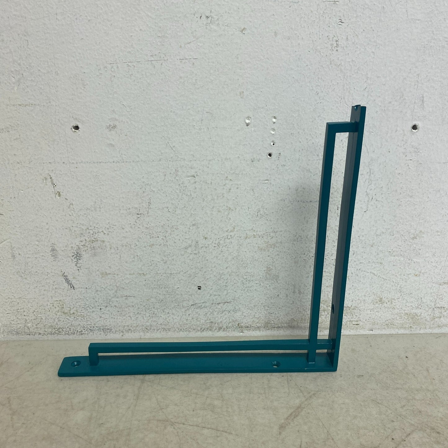 Signature Hardware Harridge Cast Iron 9" Shelf Bracket - Green