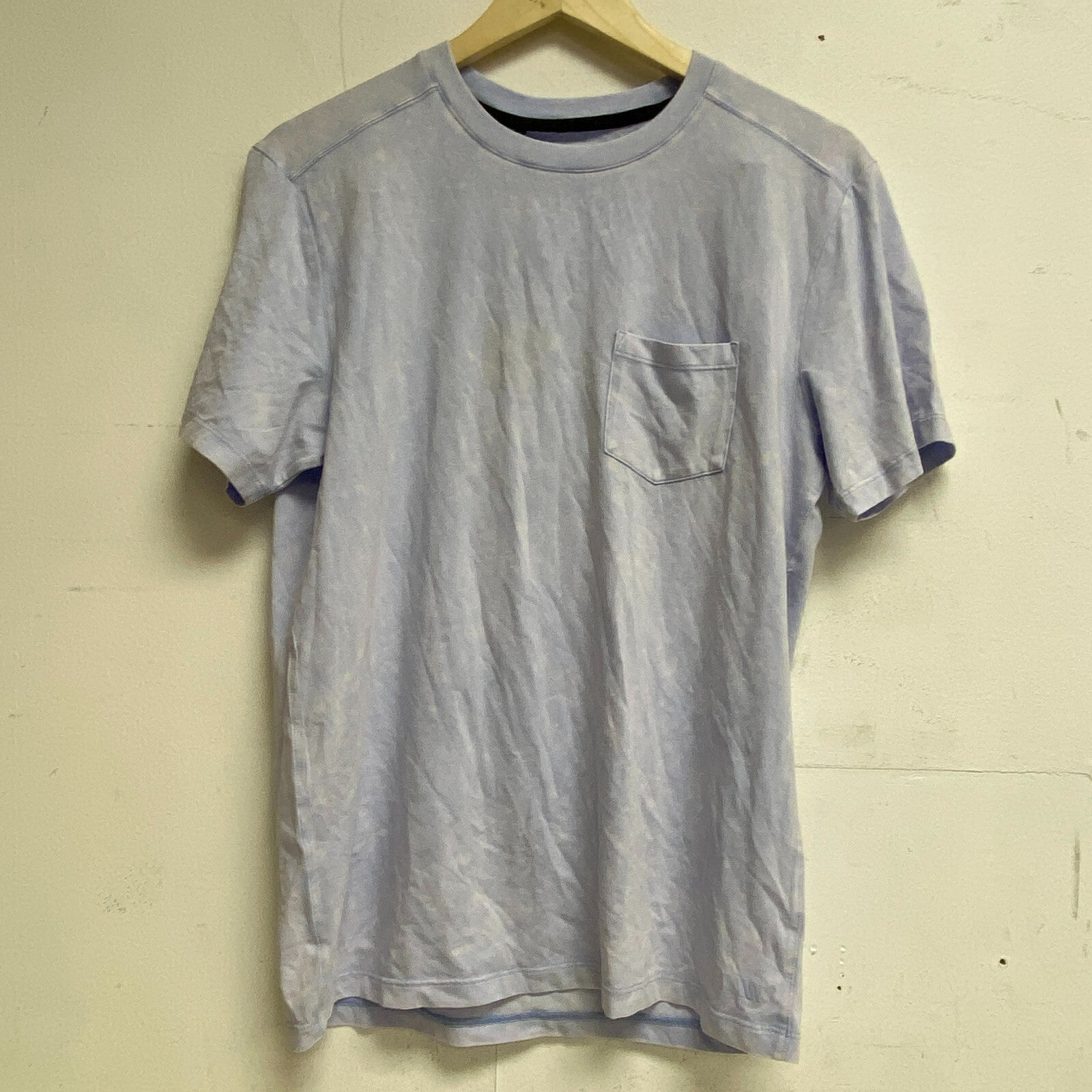 VRST Mens Essential Pocket Tee Purple Blossom Crew Neck Short Sleeve MAX100354