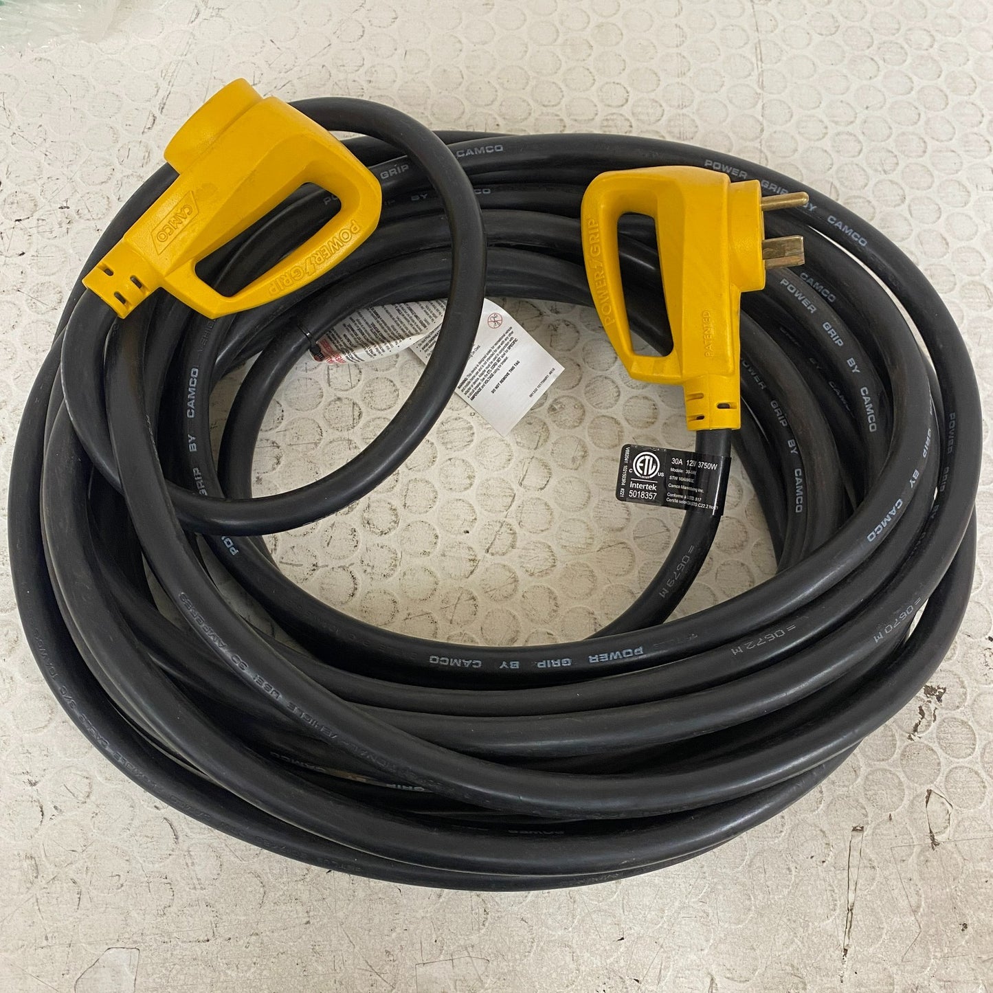 Camco 55197 PowerGrip Extension Cord 30 Amp 50 Ft RV Camper Trailer Generator