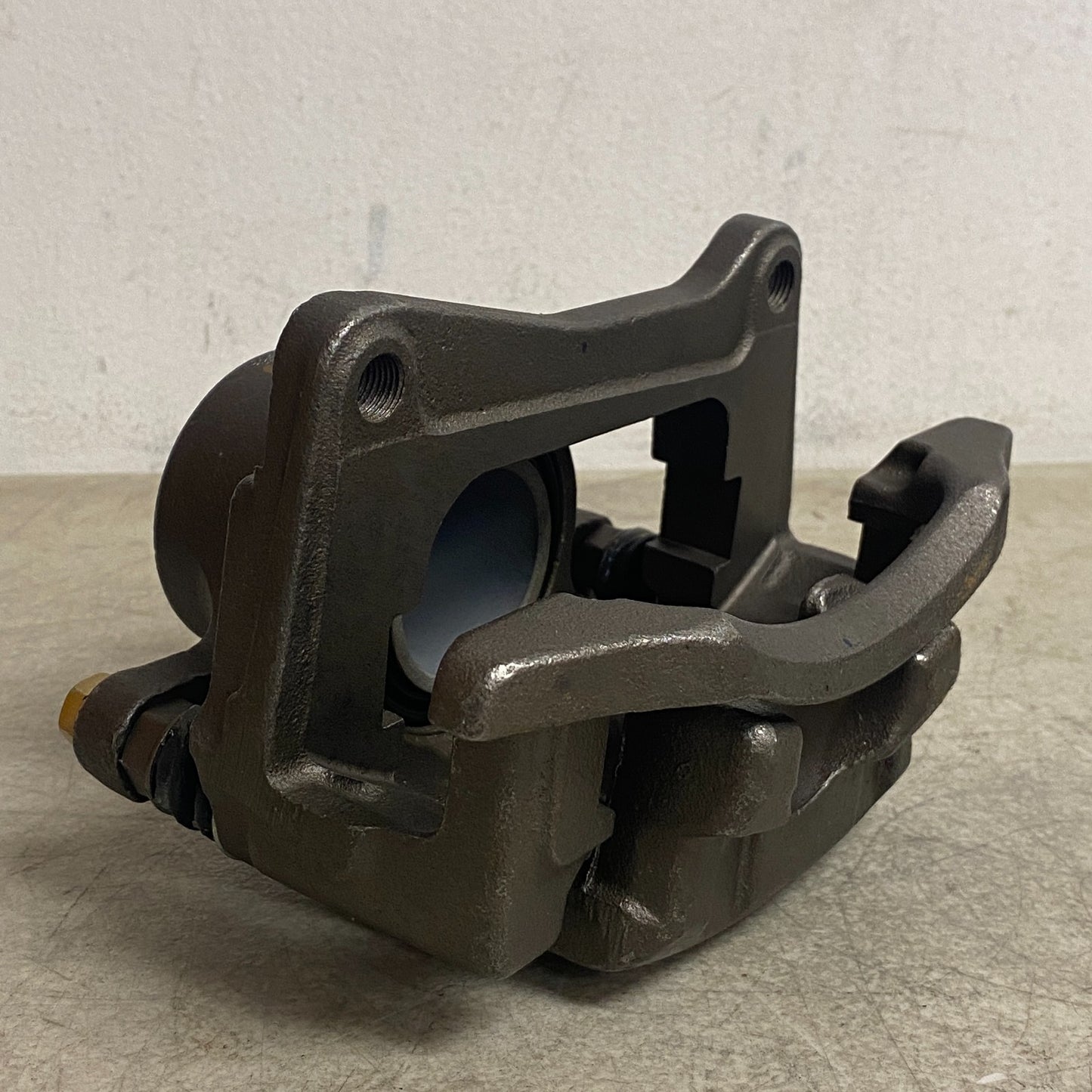 Perfect Stop 89X01632B Reman Disc Brake Caliper Front Cast-Iron Coated