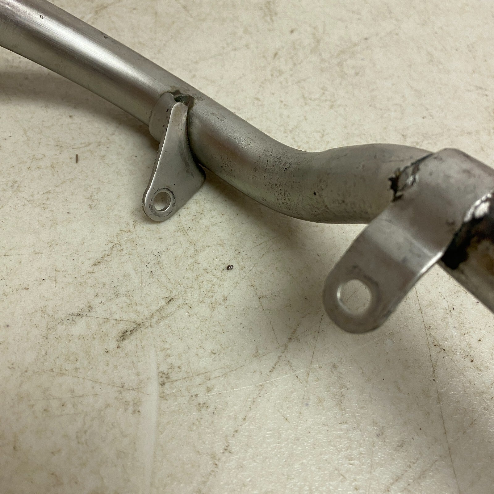 Audi Pipe 06E1318315