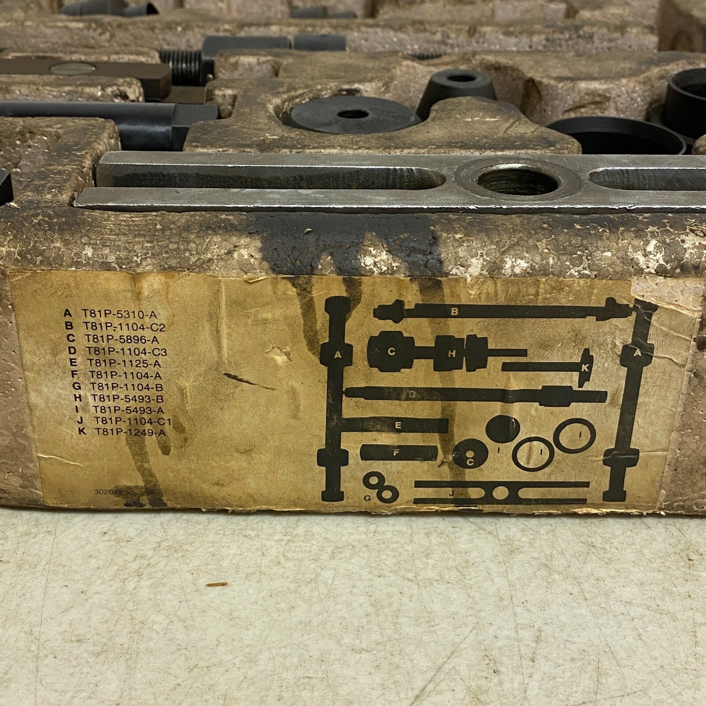 Rotunda for Ford Specialty Tool Kit 9 Piece Set , Used Very Good