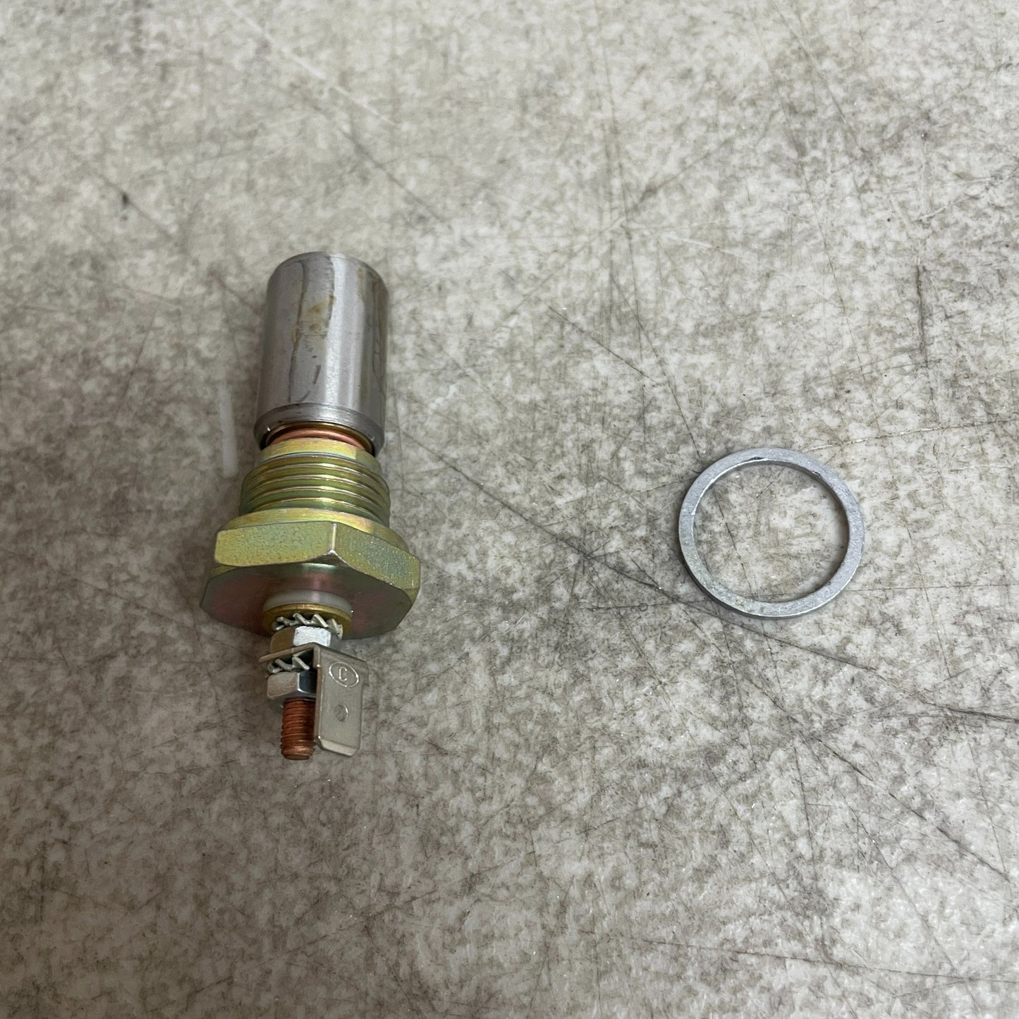 Standard PS167 Oil Pressure Switch Light 1987-2002 Ford F-150 Mustang Ranger