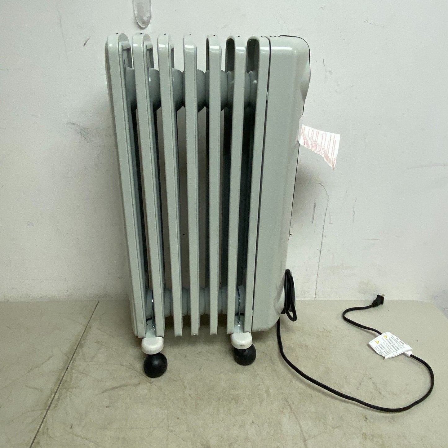 DeLonghi Radia Digital 5 5697585 1500 Watt White Electric Space Heater