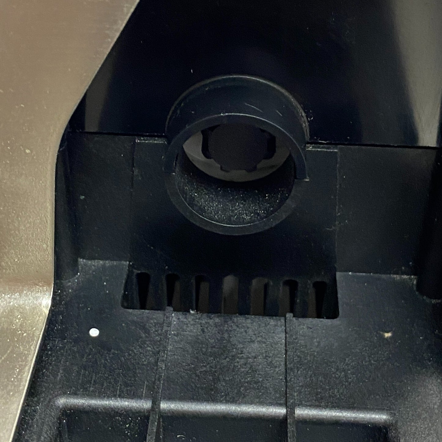 CHEFS CHOICE 2100 COMMERCIAL SHARPENER 3 STAGE 20 DEG TRIZOR INCLUDES 20 DEG,,,,