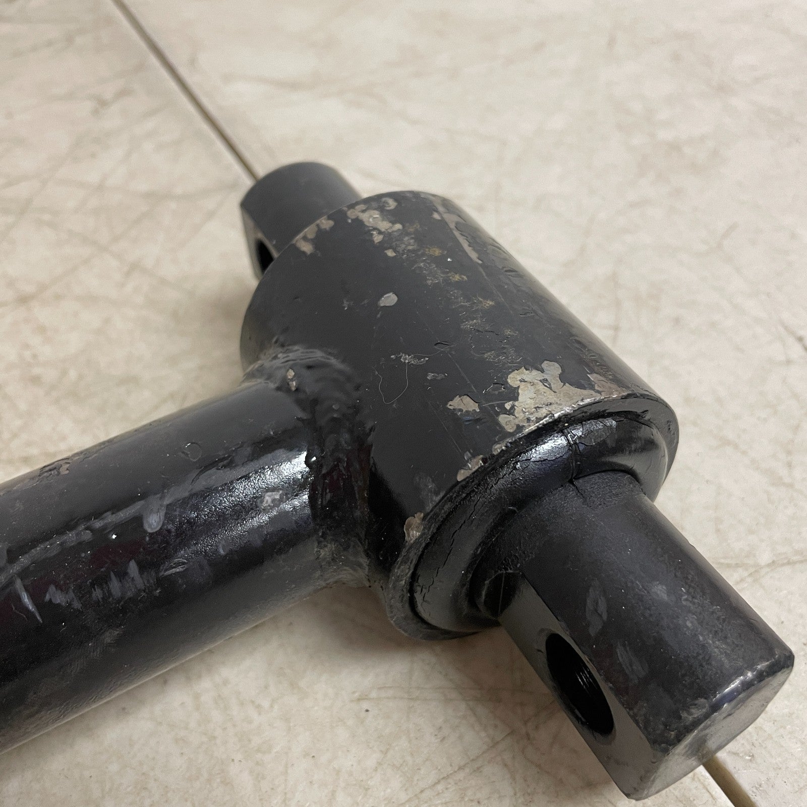 Automann TMR515 Torque Rod Tube 23" Rear Suspension for Freightliner FAS II