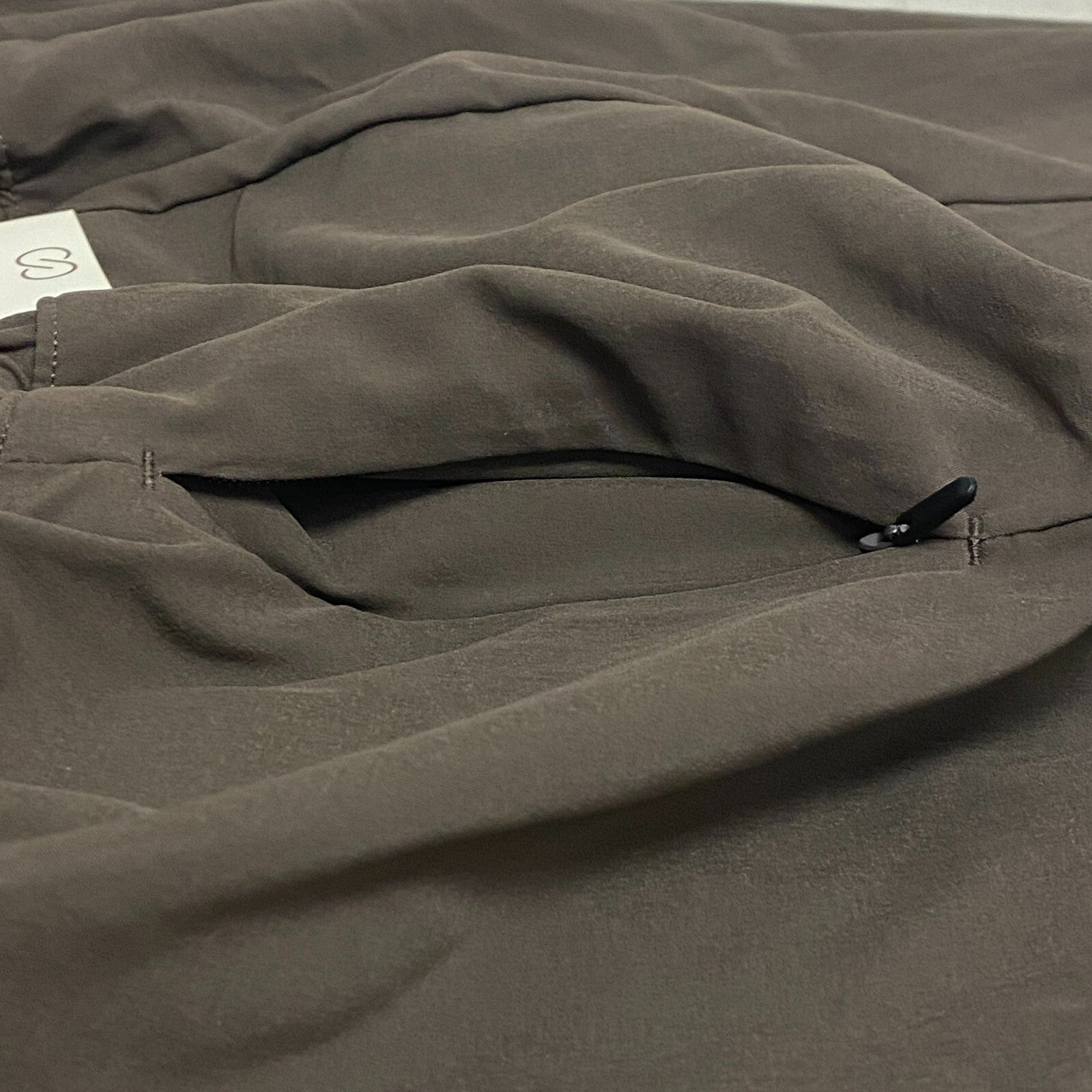 Calia Womens 3 in Mid Rise Infinity Run Short Coffee Grounds Relaxed WAX12336