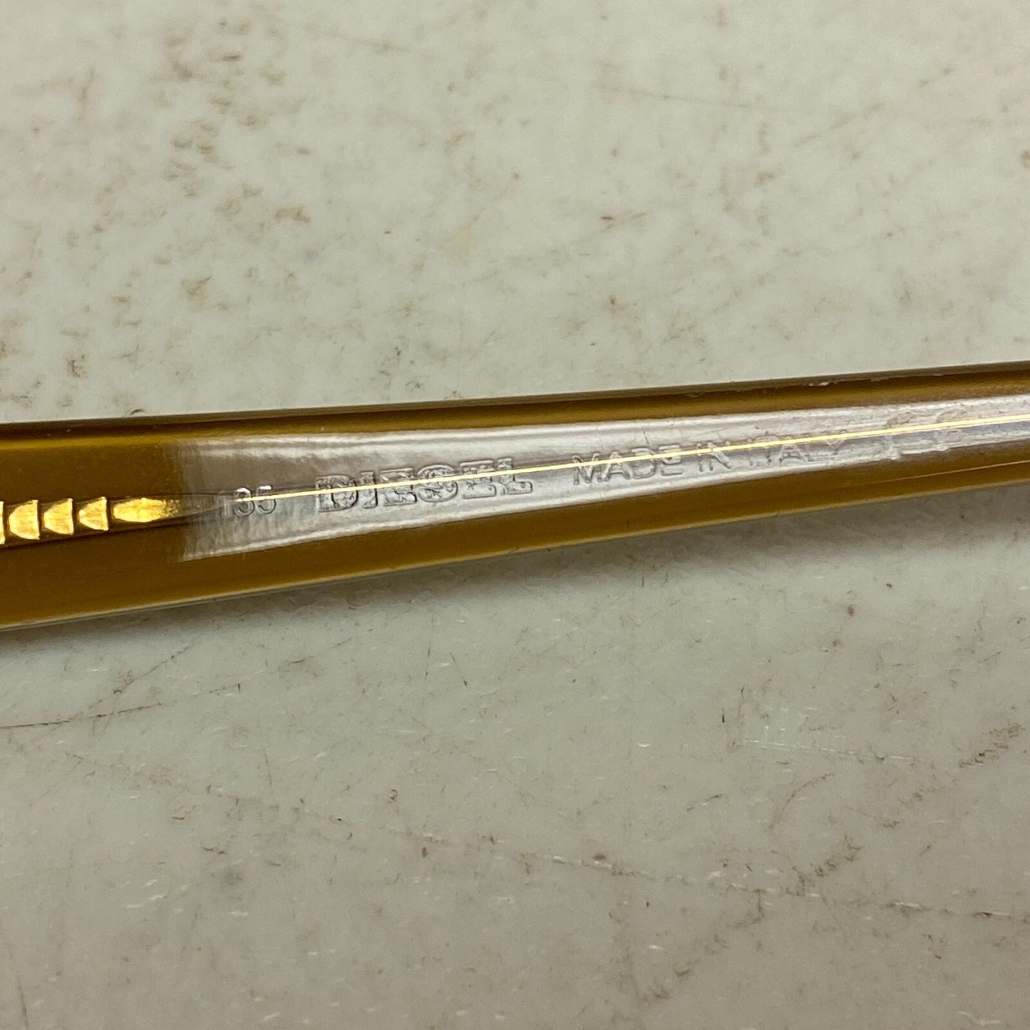 Diesel Women Eyeglasses Patterned glasses 8/3 51-17 Brown/Beige  USED -VERY GOOD