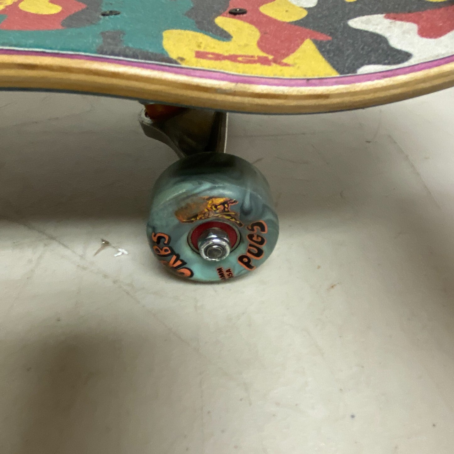 DGK Bottle Cap Skateboard 8.1" W/Orge Pugs Wheels Reds Bearing Independent Trunk