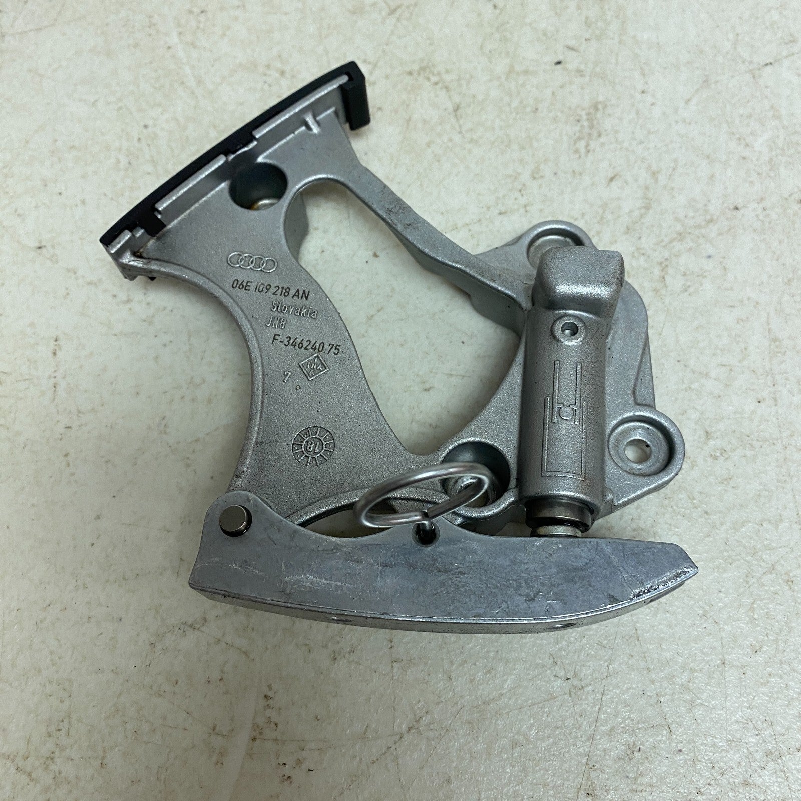 Selected Variant Image