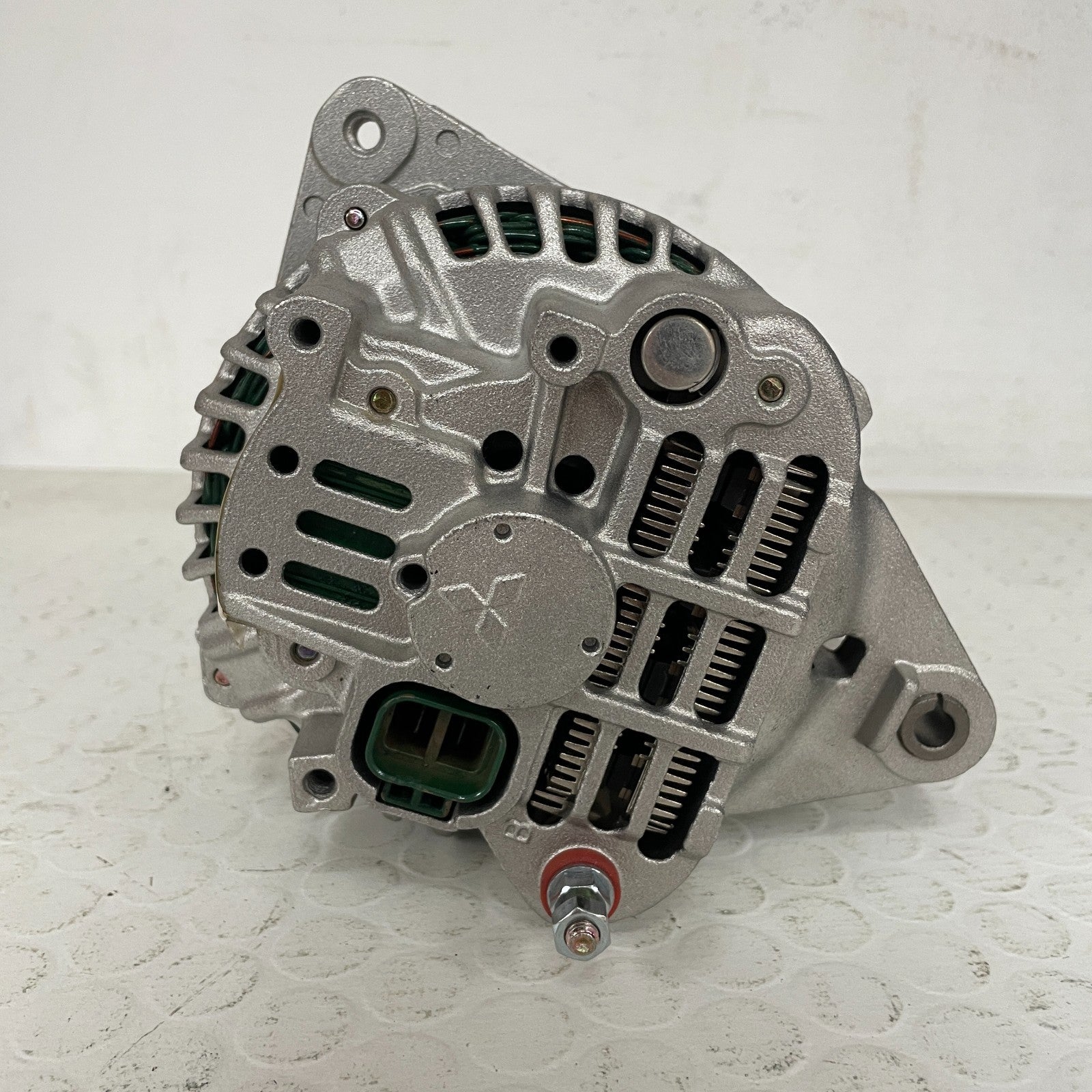 Quality-Built 15620 Alternator For 1991-1995 Dodge Mitsubishi 3000GT Stealth