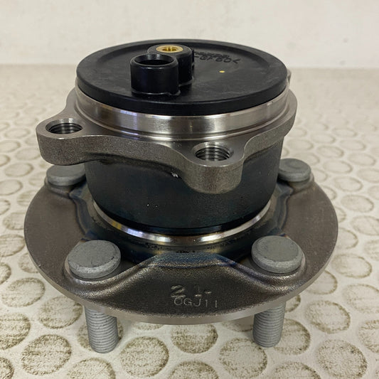MOOG Rear Wheel Hub & Bearing Assembly Metal OE‑Quality 5‑Lug FWD Mazda 512519