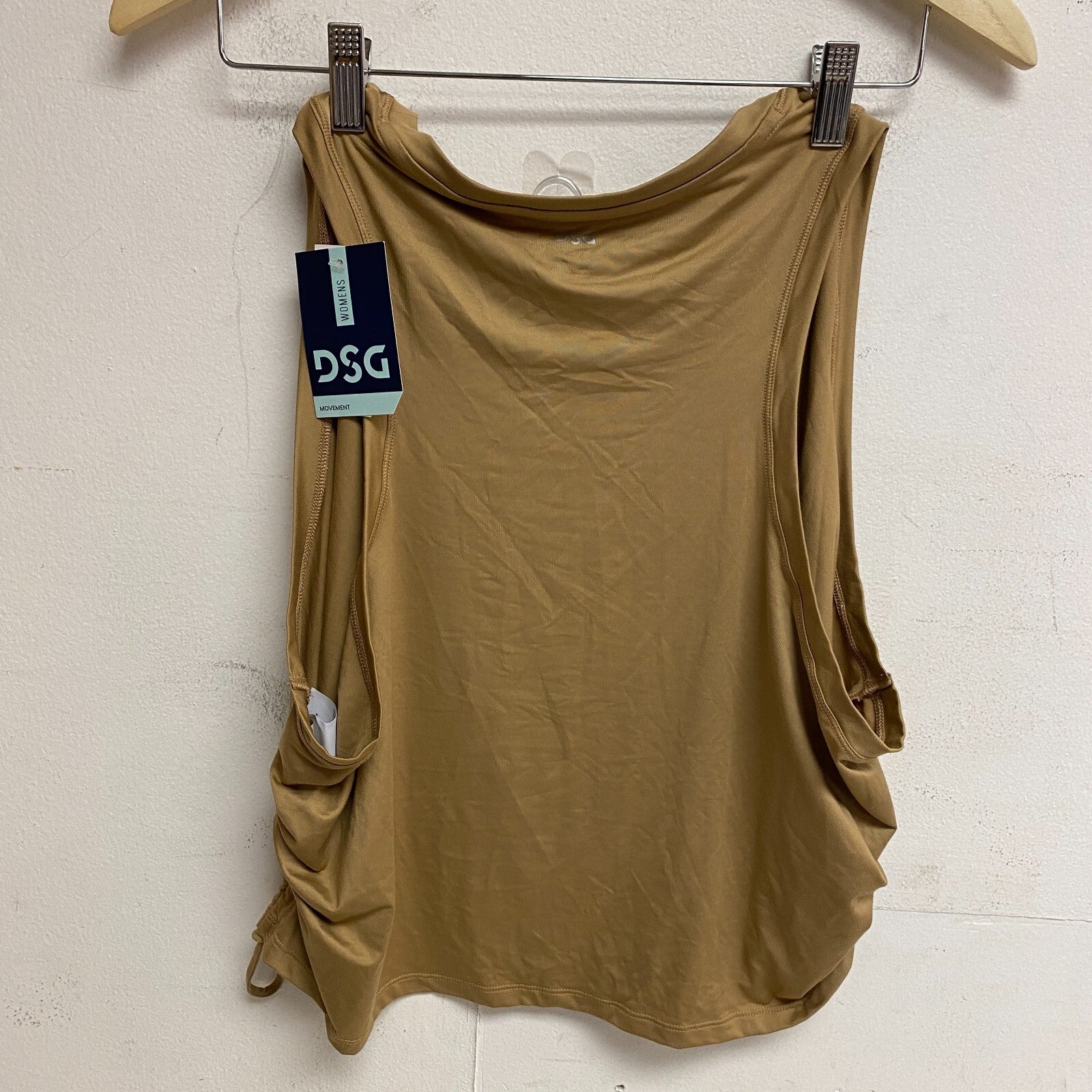 DSG Women's Movement Relaxed Fit Side Rouched Tank Top Sahara Sand DAW22309