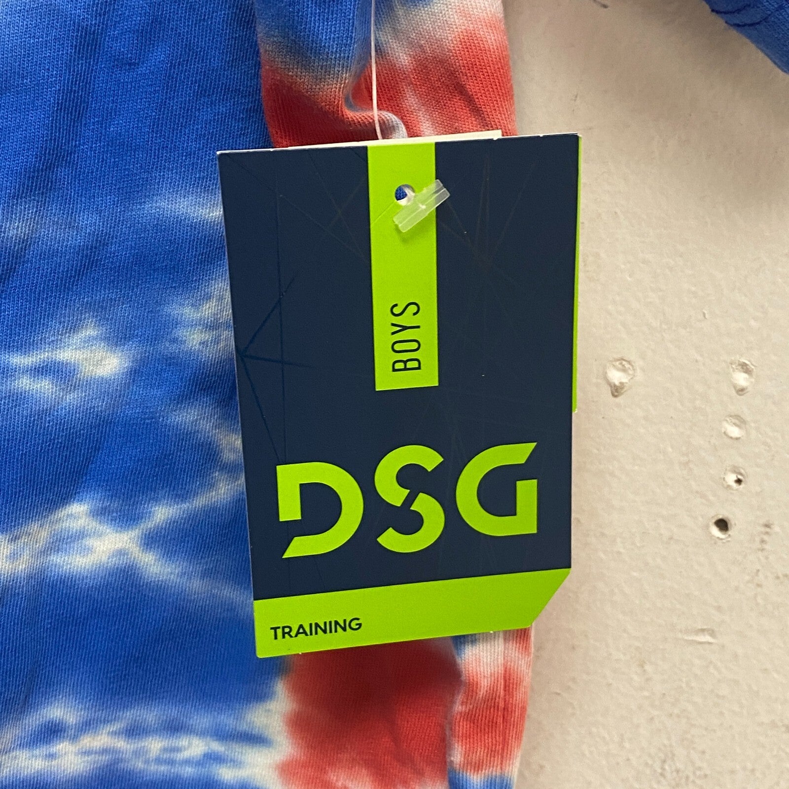DSG Boy's SS tie-dye Relaxed Fit graphic tee Tru Scar /Bl Bla Sun Ry Td DAB12100