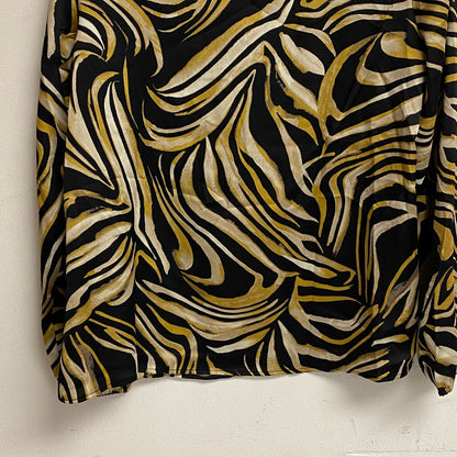 Black Label Women's Split Crew Neck Long Sleeve Size Small Color: Black Marigold