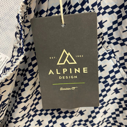 Alpine Design Menâs Active 5â Pull On Short White / Geo Print ADM13801P