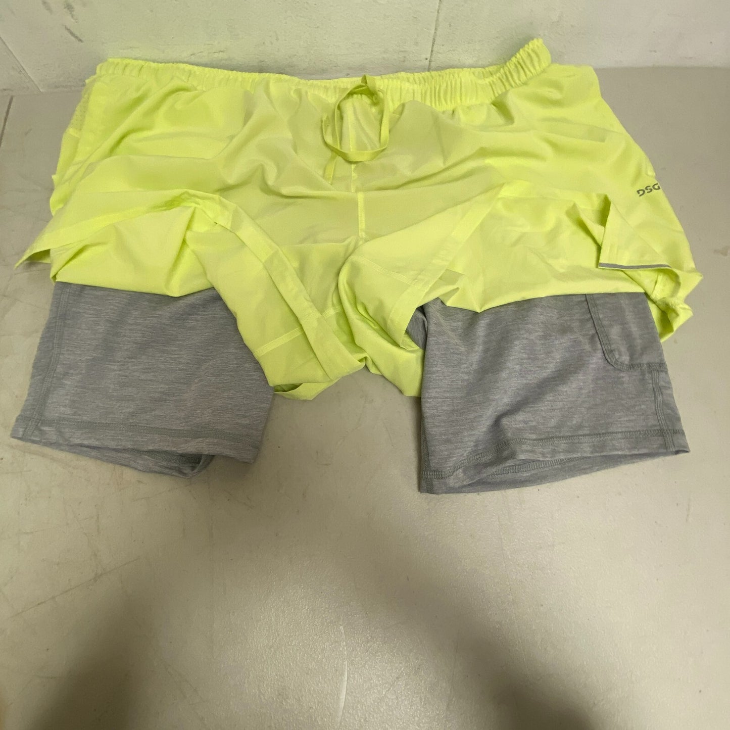 DSG Men's 7" 2-in-1 Stride Run Shorts Fresh Lime/Light Charcoal DAM12208HL