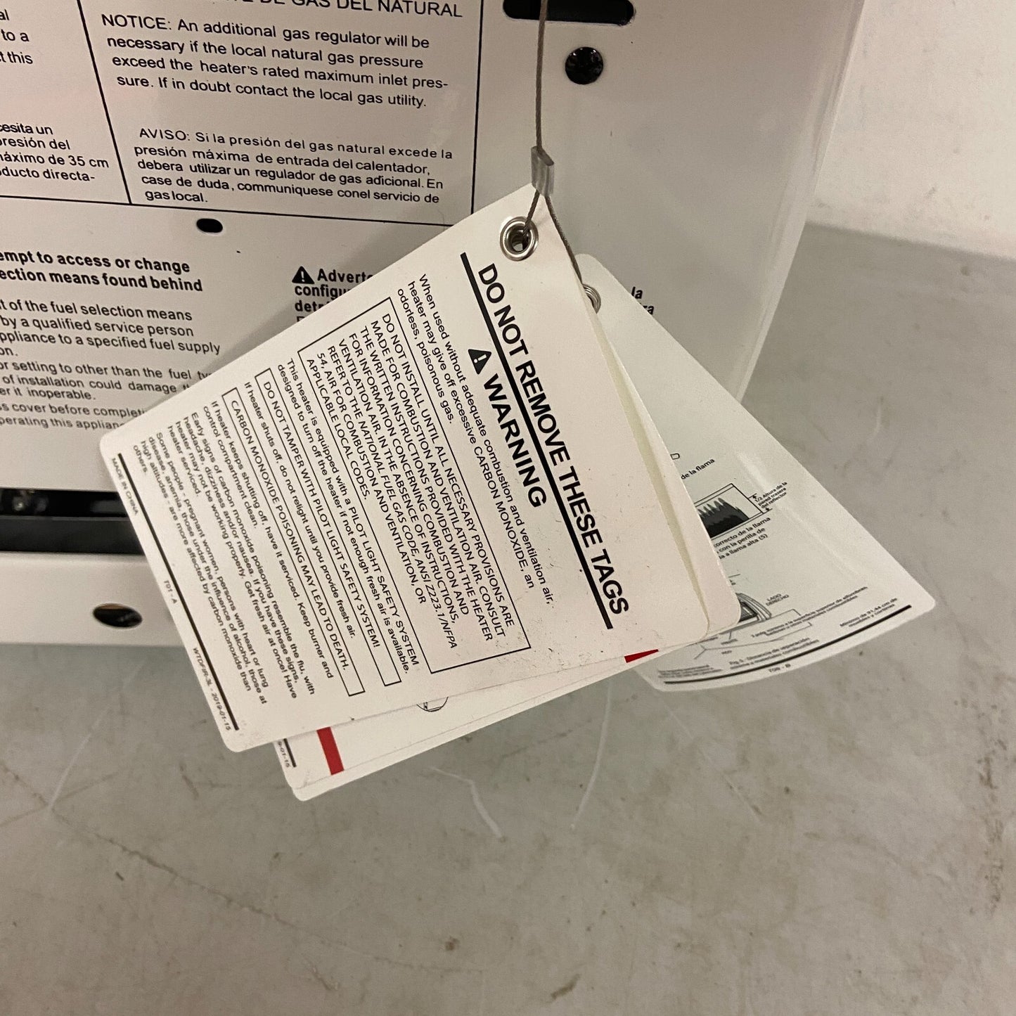 Master Forge Indoor/Garage 10,000-BTU Vent-Free Wall Heater Blue Flame