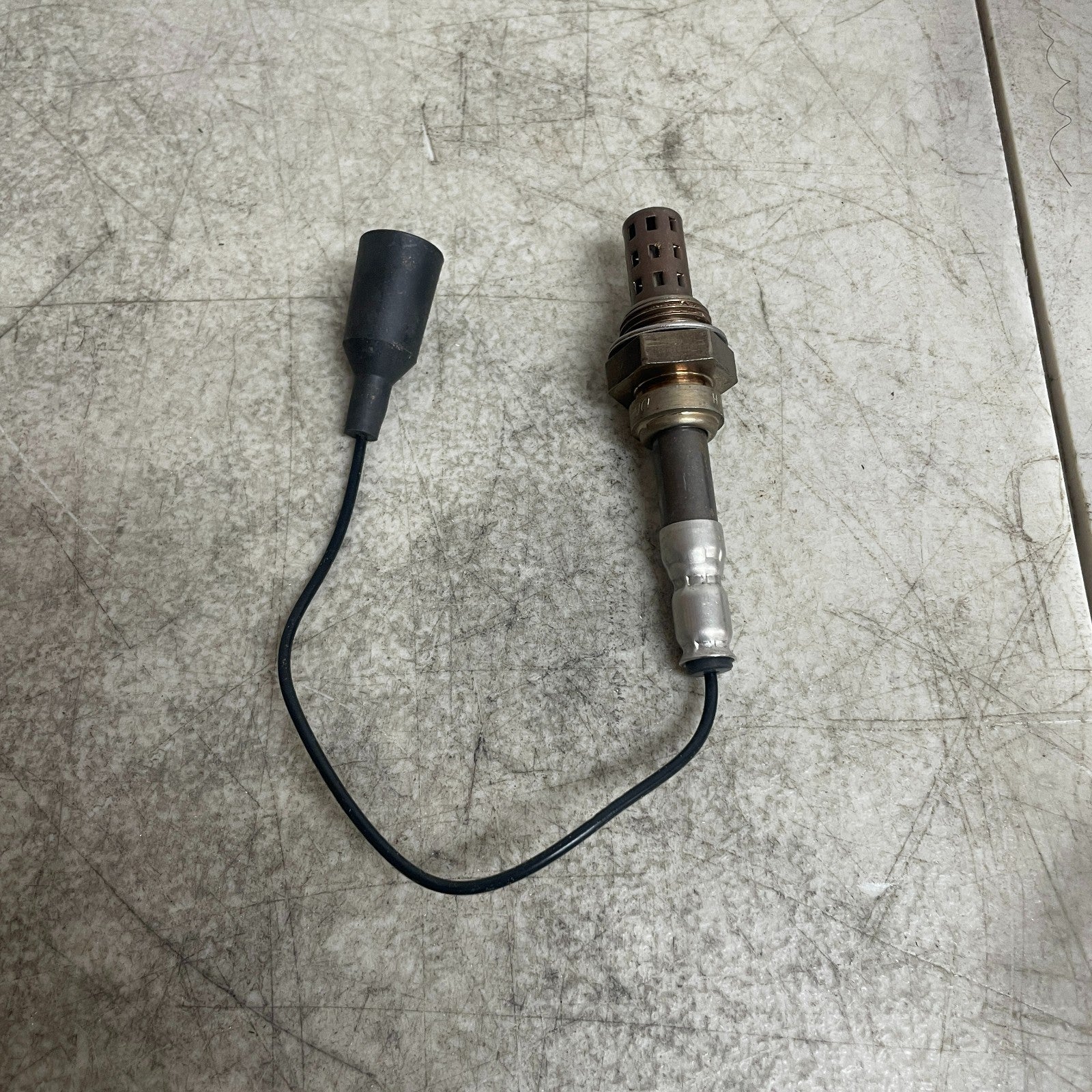 Denso 234-1013 Oxygen Sensor Upstream 1-Wire 1993-1996 Nissan Altima