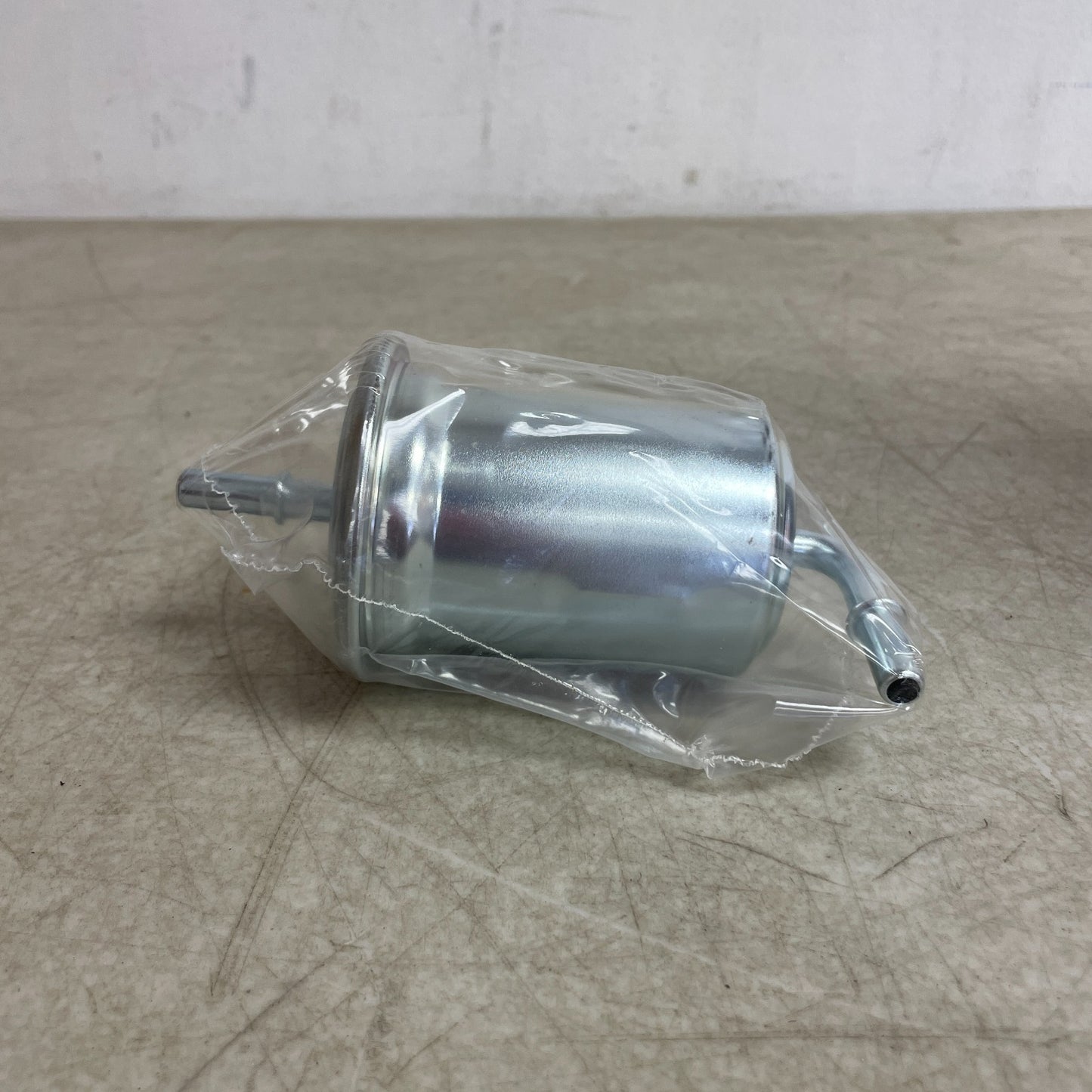 Carquest 86631 Metal Fuel Filter 8mm In/Out WIX 33631 NAPA 3631