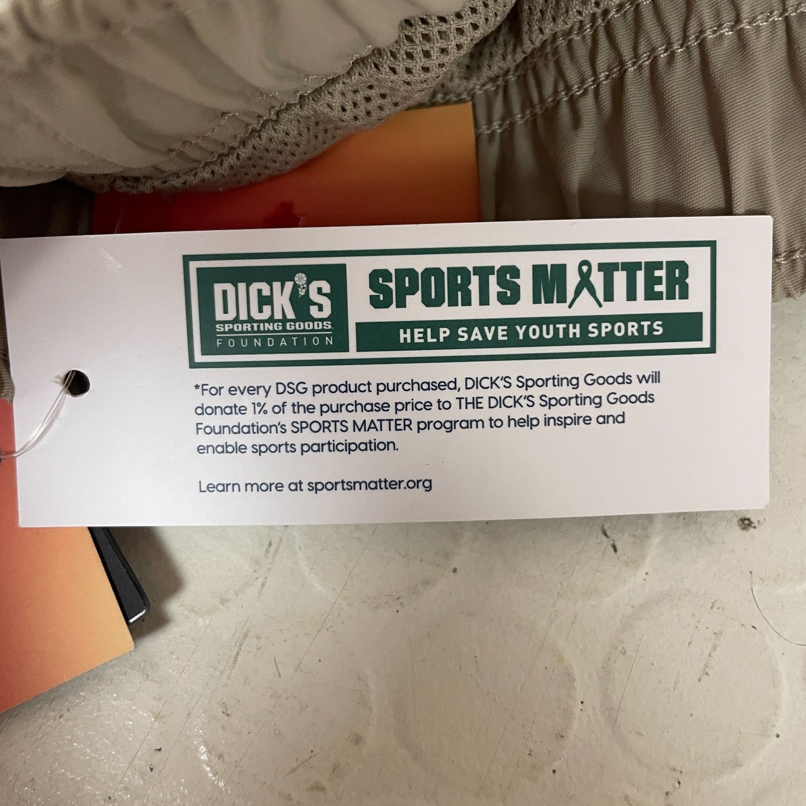 DSG Menâs 6" Nylon Athletic Shorts Khaki Lightweight Quick-Dry BOSSM13131