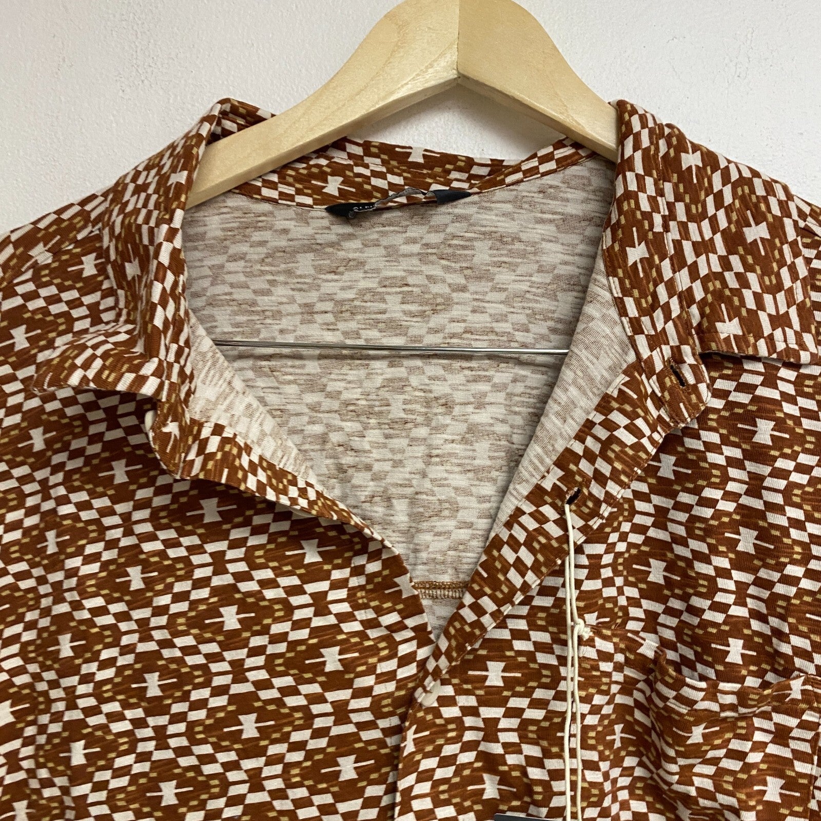 Alpine Design âMen's Rooted Knit Button Front Shirt Print Brown/Sacred Geo New