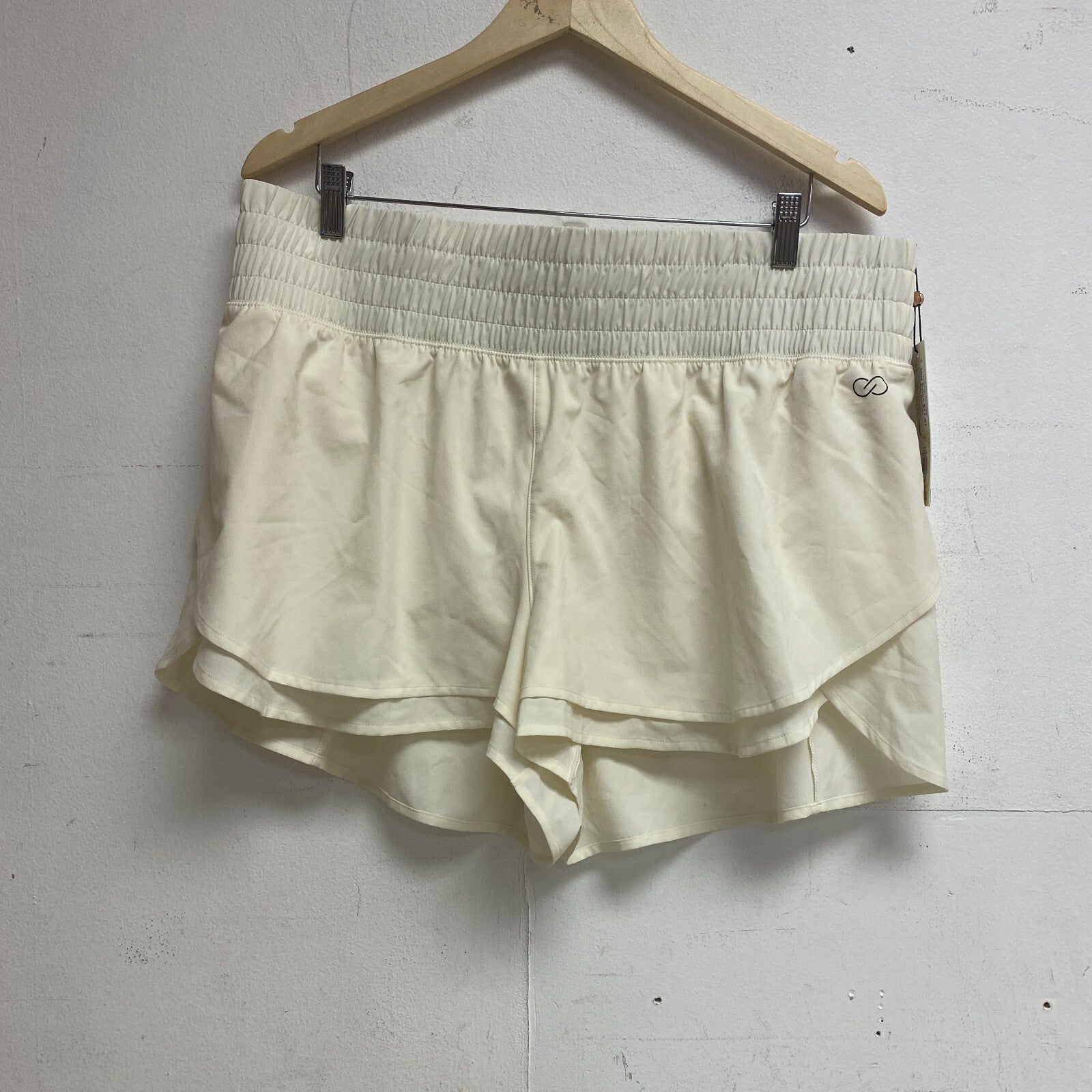 Calia WOMEN HR PETAL HEM SHORT UNBLEACHED WAX12326 BRAND NEW