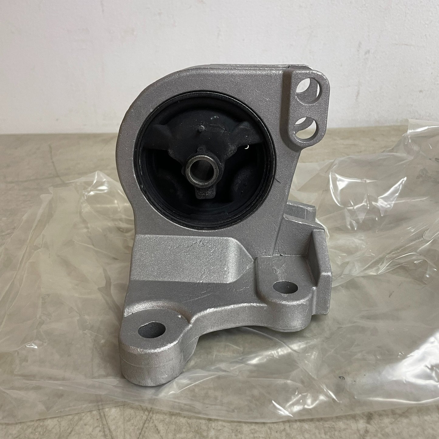 Carquest 9162 Automatic Transmission Mount OE Fit Auto Trans Replacement