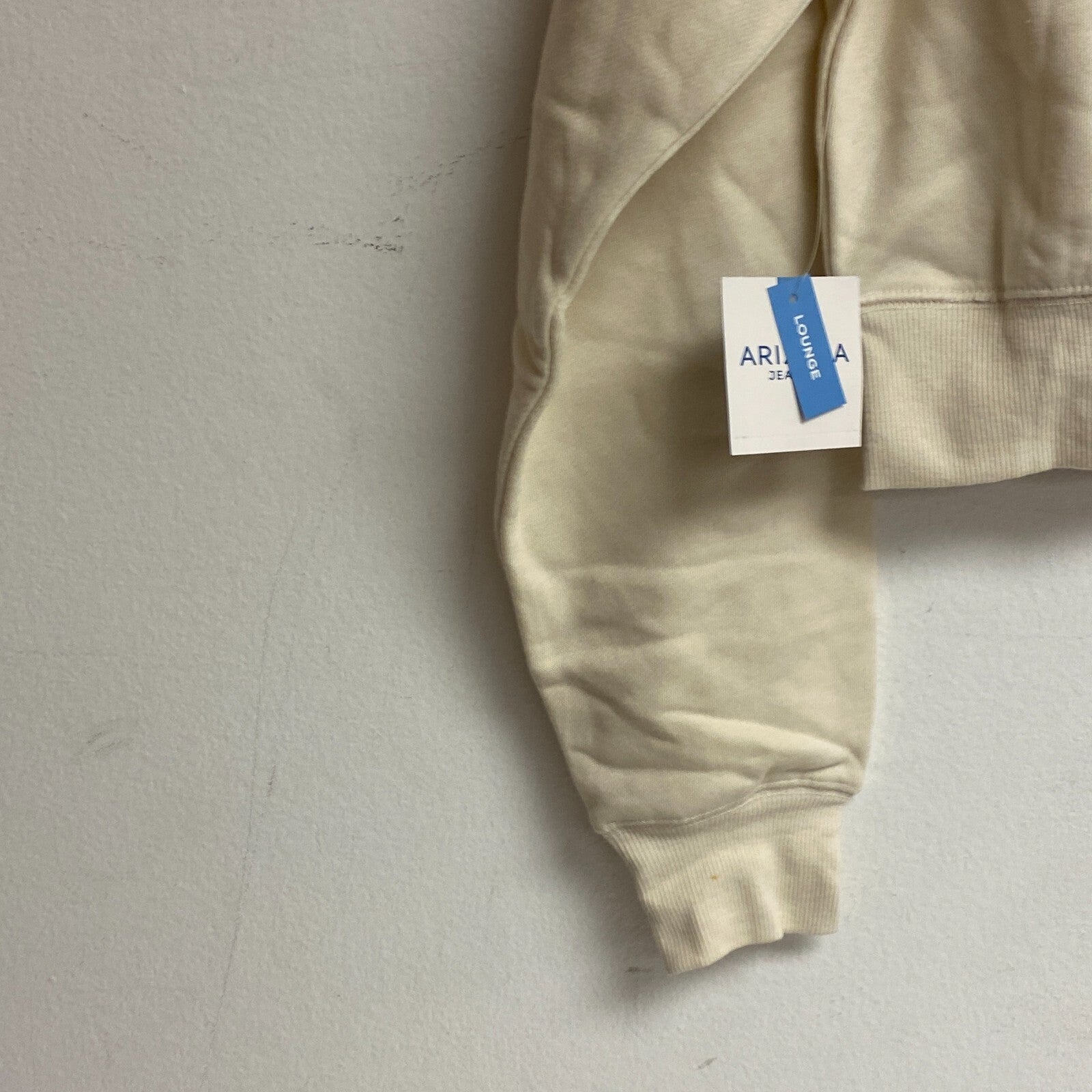 Arizona Jean Co. Women's Cropped Zip Up Hoodie Size Small Color: White Cap