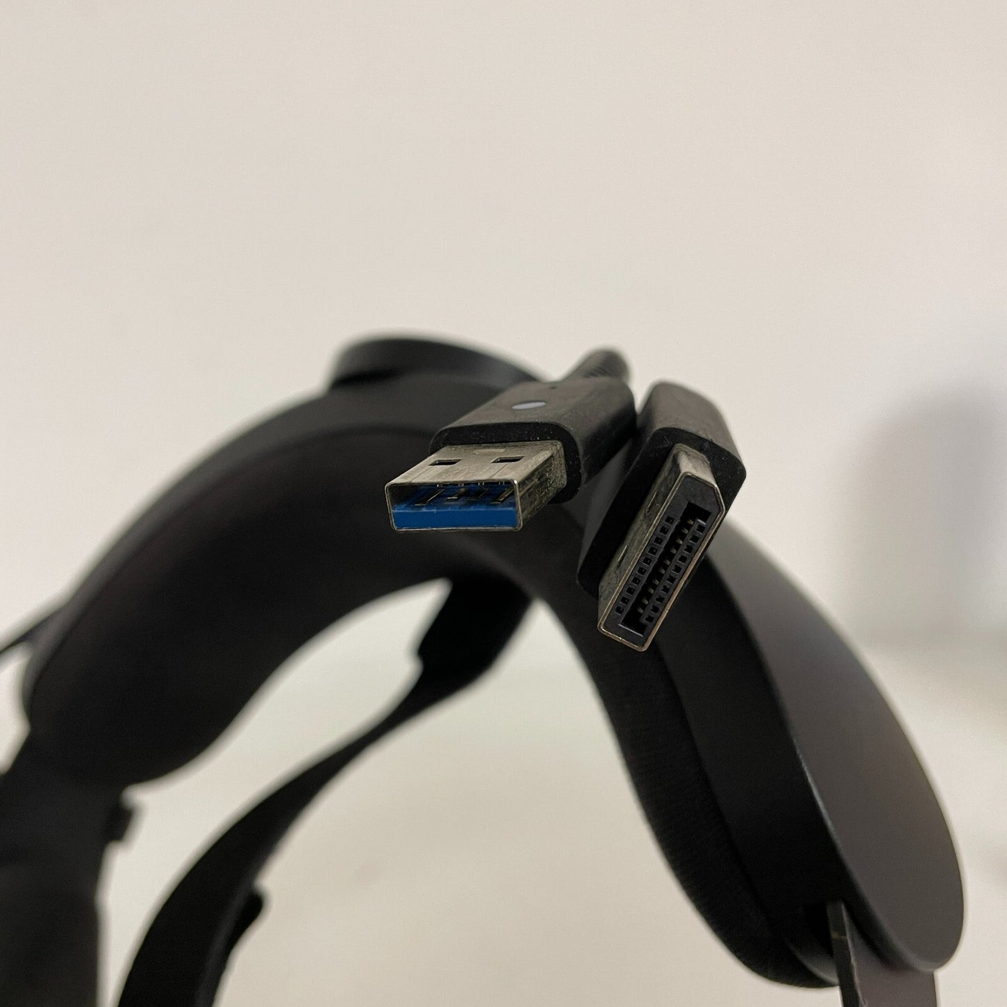 Oculus Rift S Virtual Reality Headset - Black (Includes Headset, Controllers)