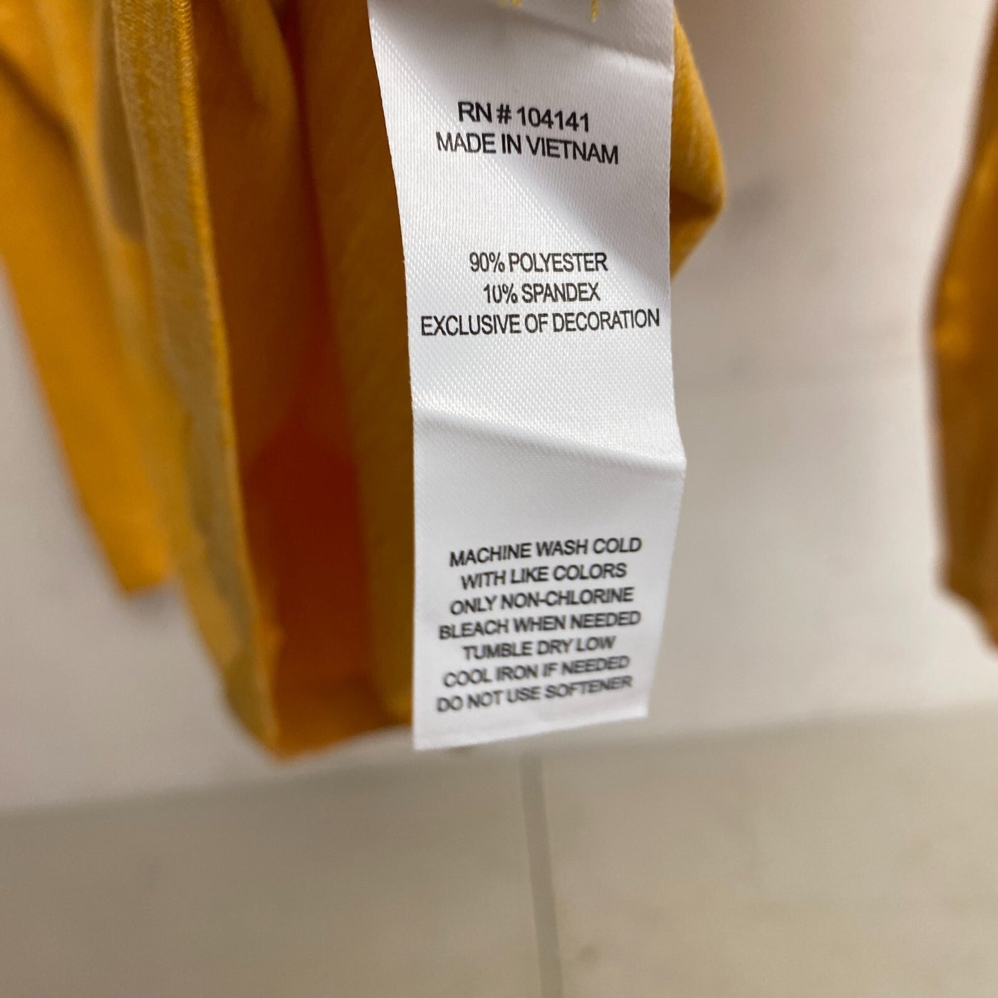 Alpine Design Women's AD Field Knit Long Sleeve Sweet Apricot Heather ADW23100H