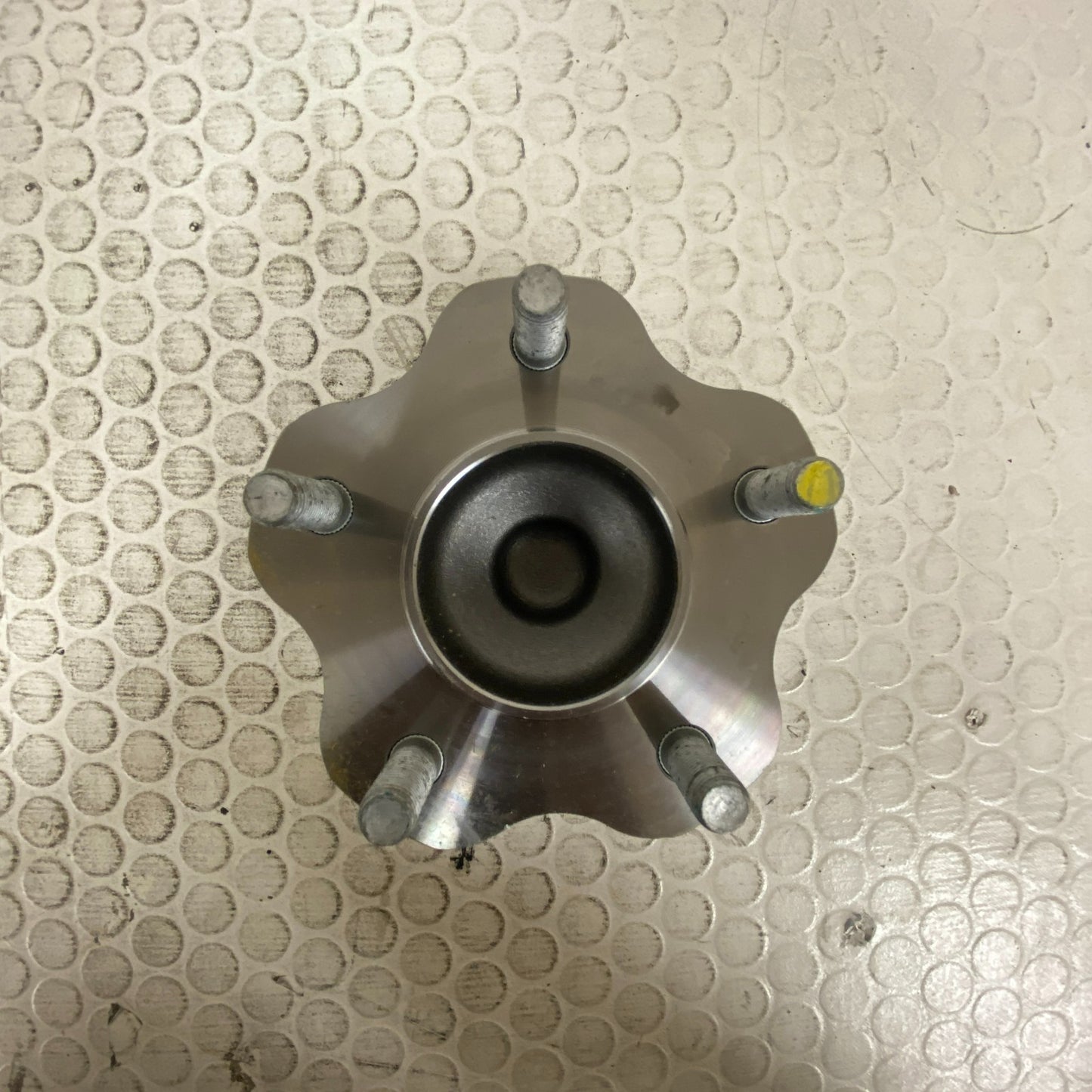 Duralast DL512201 Rear Wheel Hub & Bearing Assembly 2002-2006 Nissan Altima