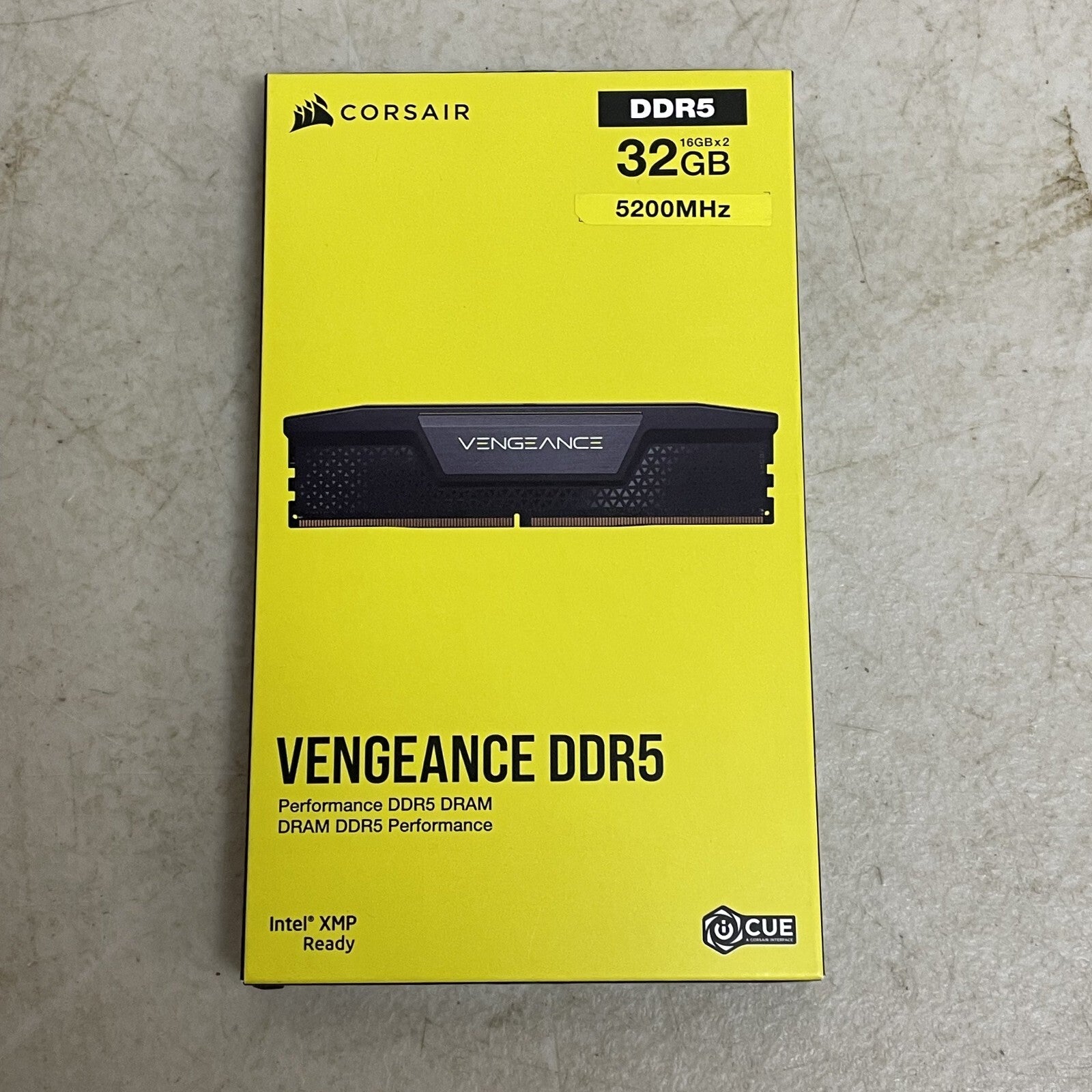 CORSAIR Vengeance 32GB (2 x 16GB) 288-Pin PC RAM DDR5 5200 (PC5 41600) Intel XMP