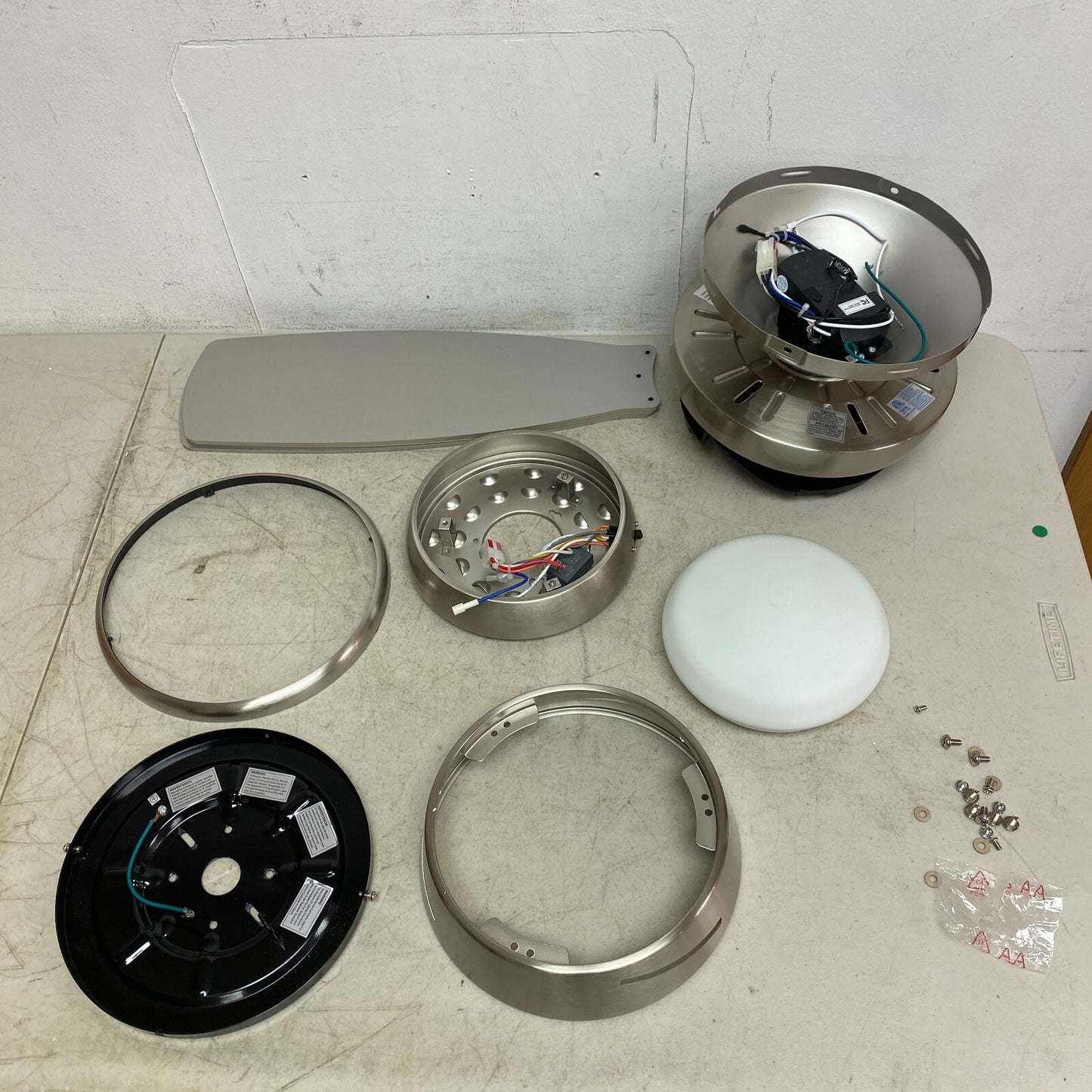 Harbor Breeze Mazon Brushed Nickel Finish Ceiling Fan 44 inch Model # 0807421