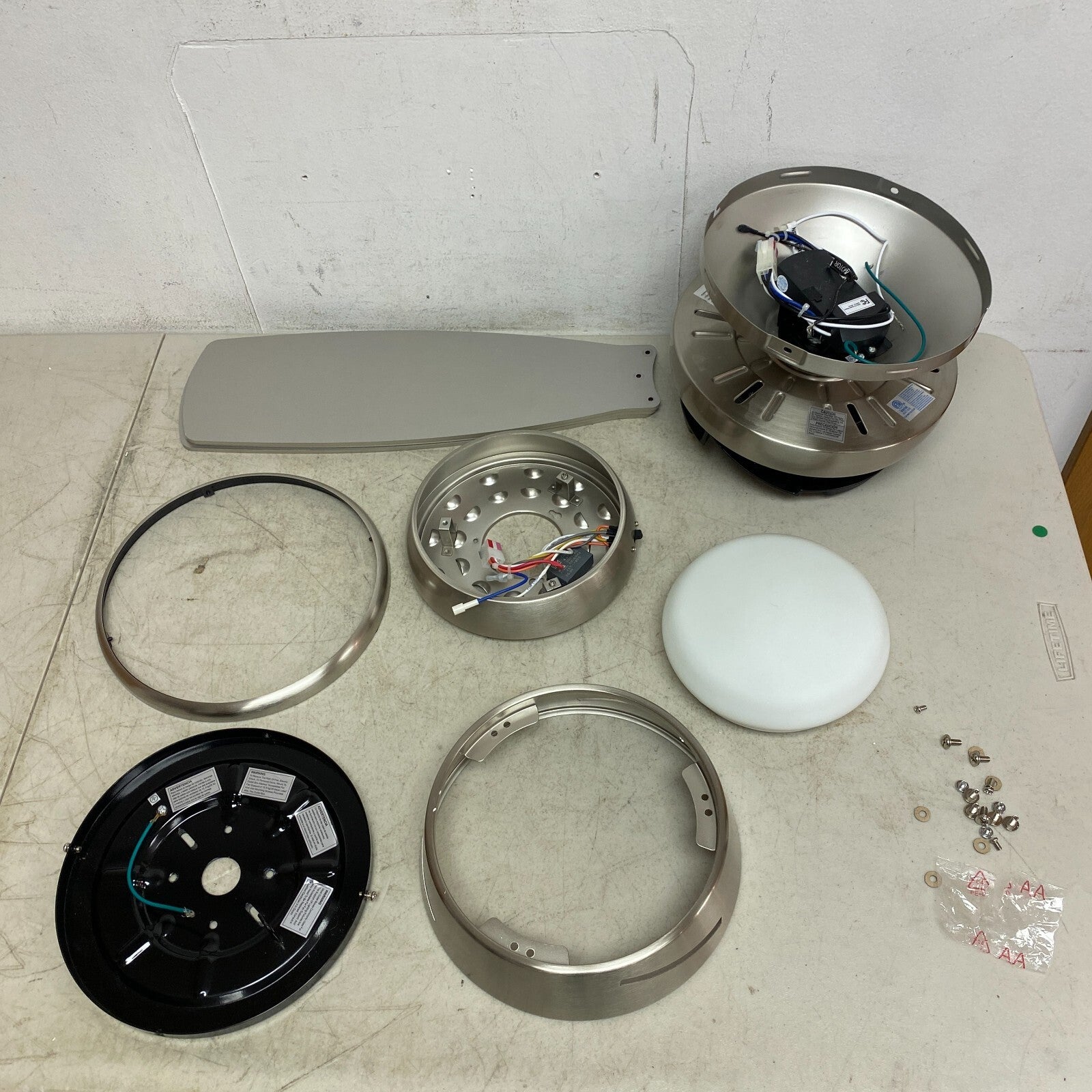 Harbor Breeze Mazon Brushed Nickel Finish Ceiling Fan 44 inch Model # 0807421