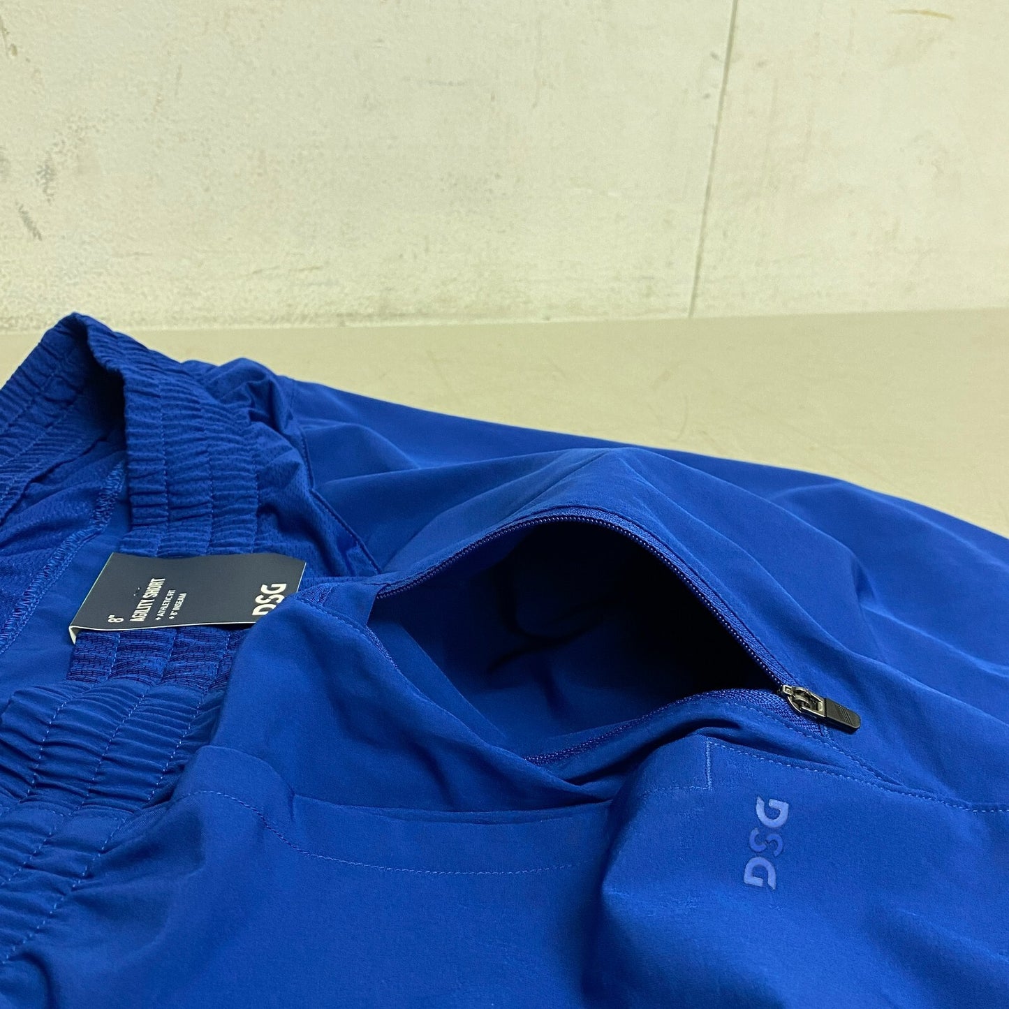 DSG Men's 8'' Agility Woven Shorts Electric Navy  Solid Summer Stylish DAM20111