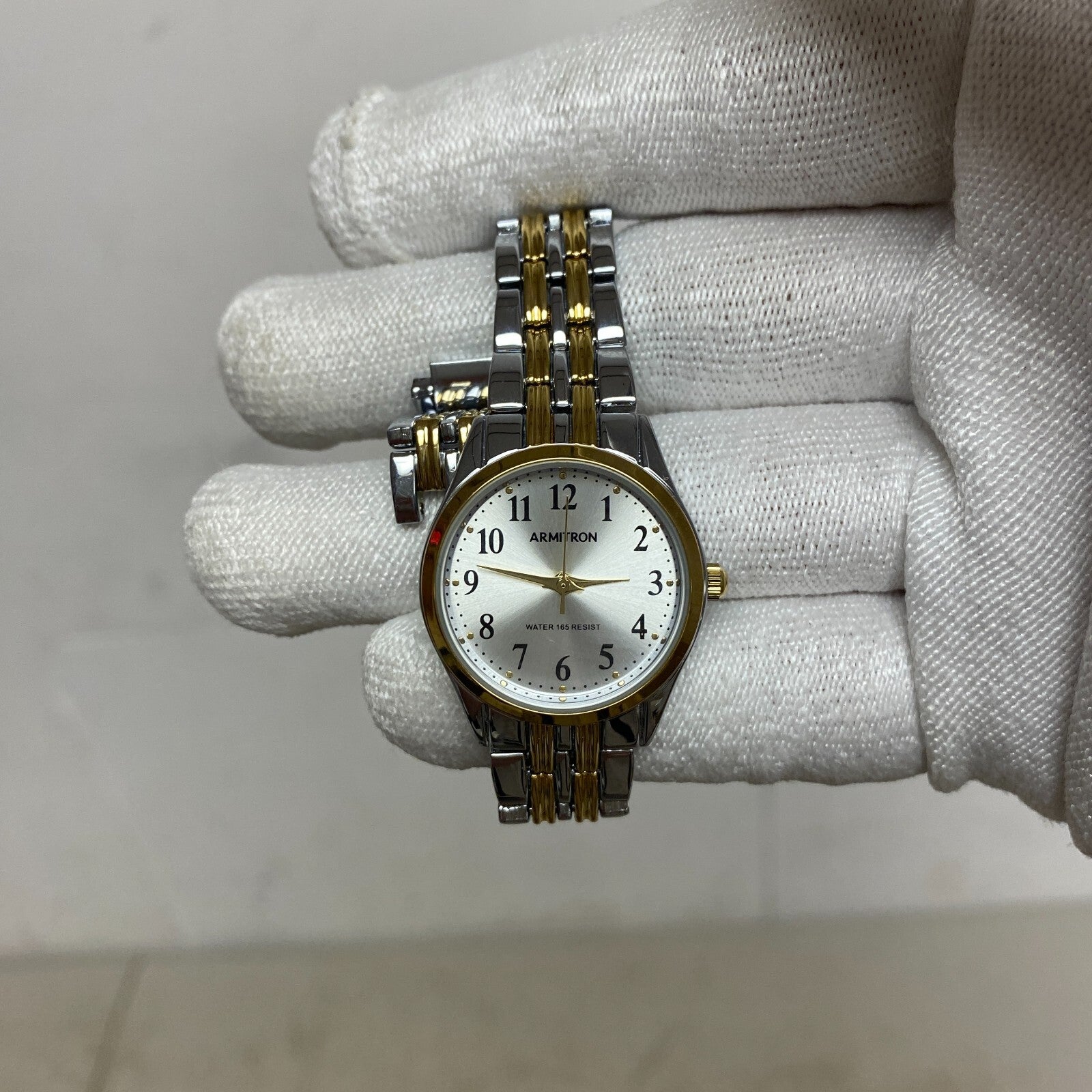 Selected Variant Image