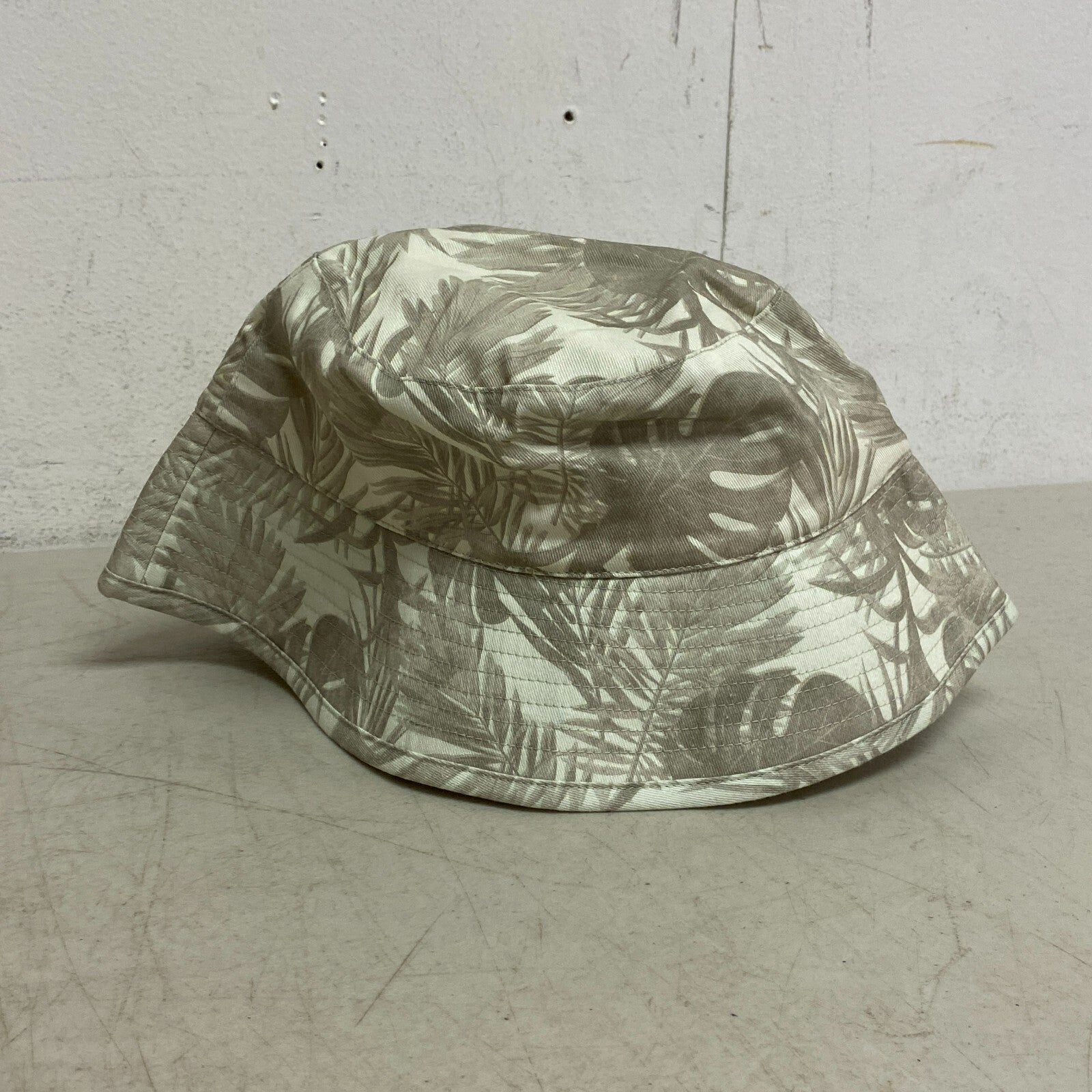 Alpine Design Womens AD W  Bucket Hat  Mint Tan Palm Print  NWT Floral ADWA8009