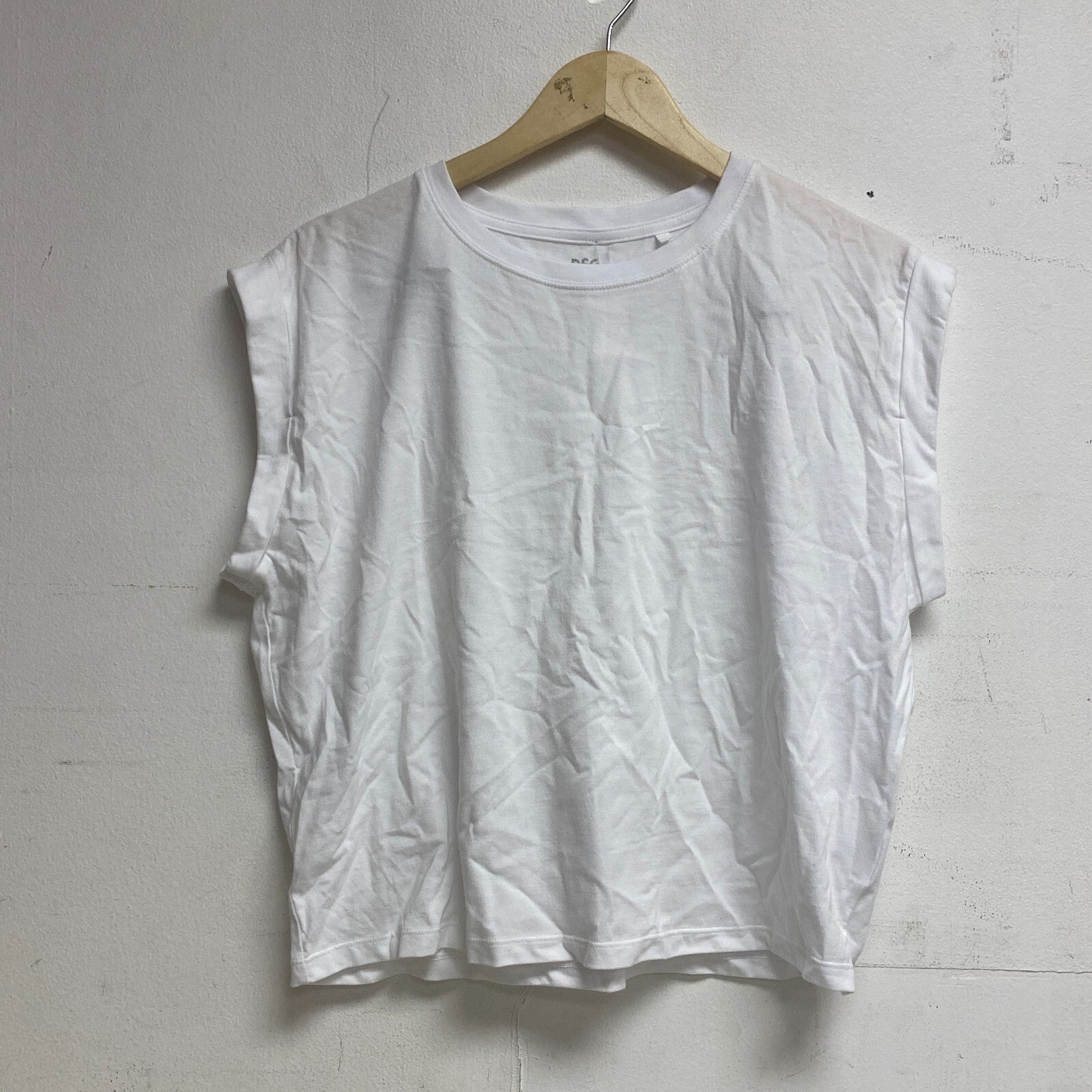 DSG Women's Everyday Cotton Fashion Relaxed Tank Round Neck Pure White DAW23302