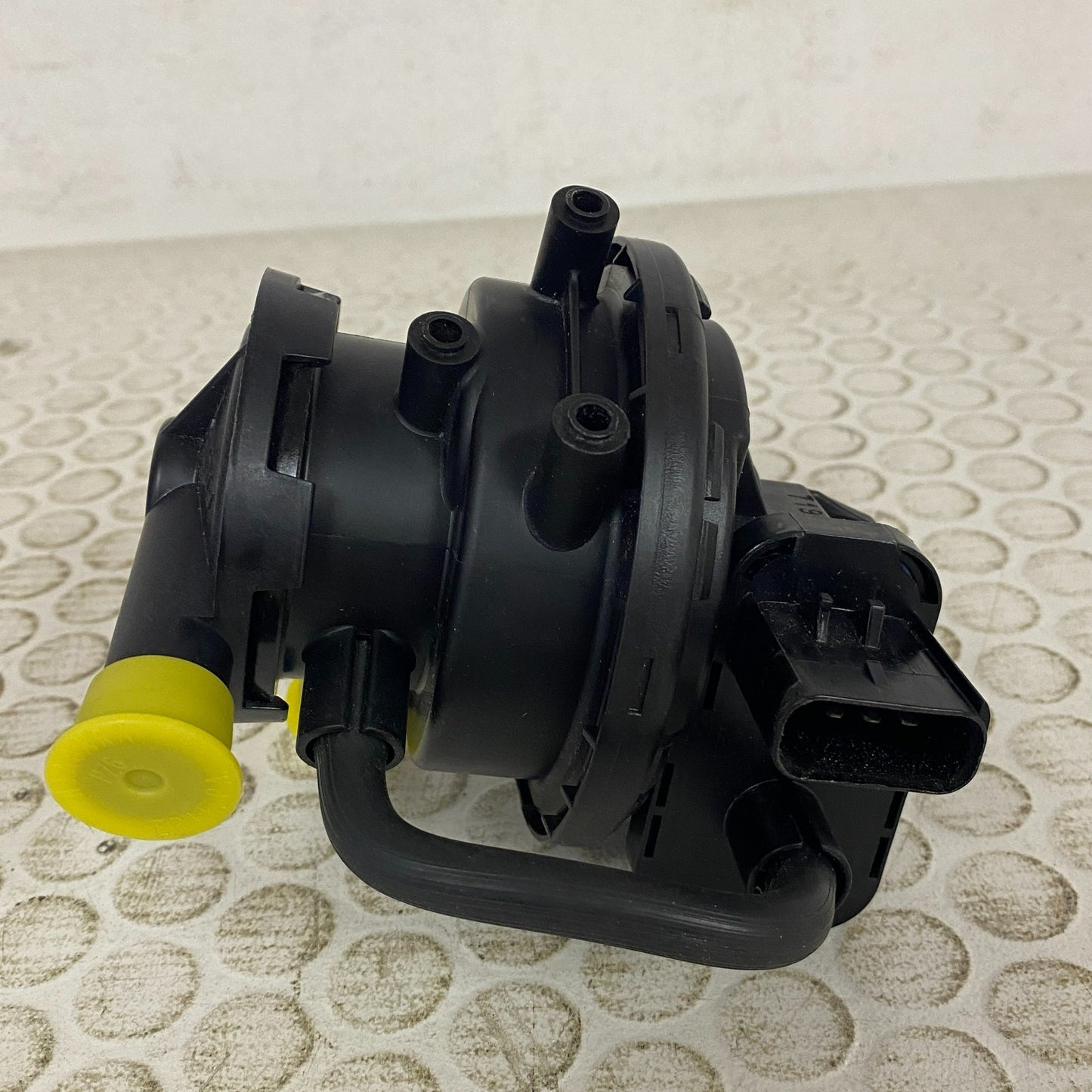 CARQUEST Premium Evaporative Leak Detection Pump Plastic VDE1008